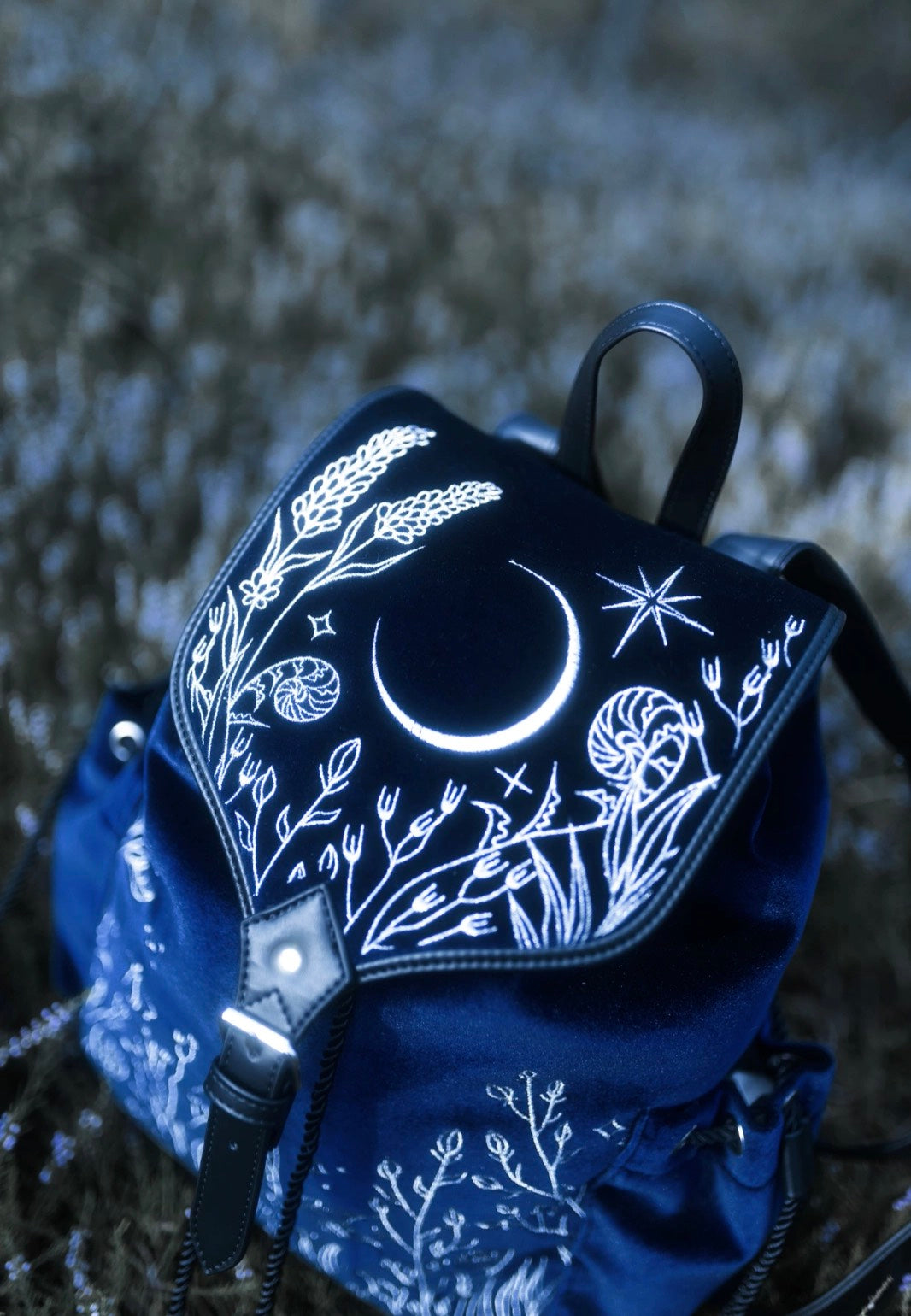 Restyle - Moonlit Meadow - Backpack | Neutral-Image