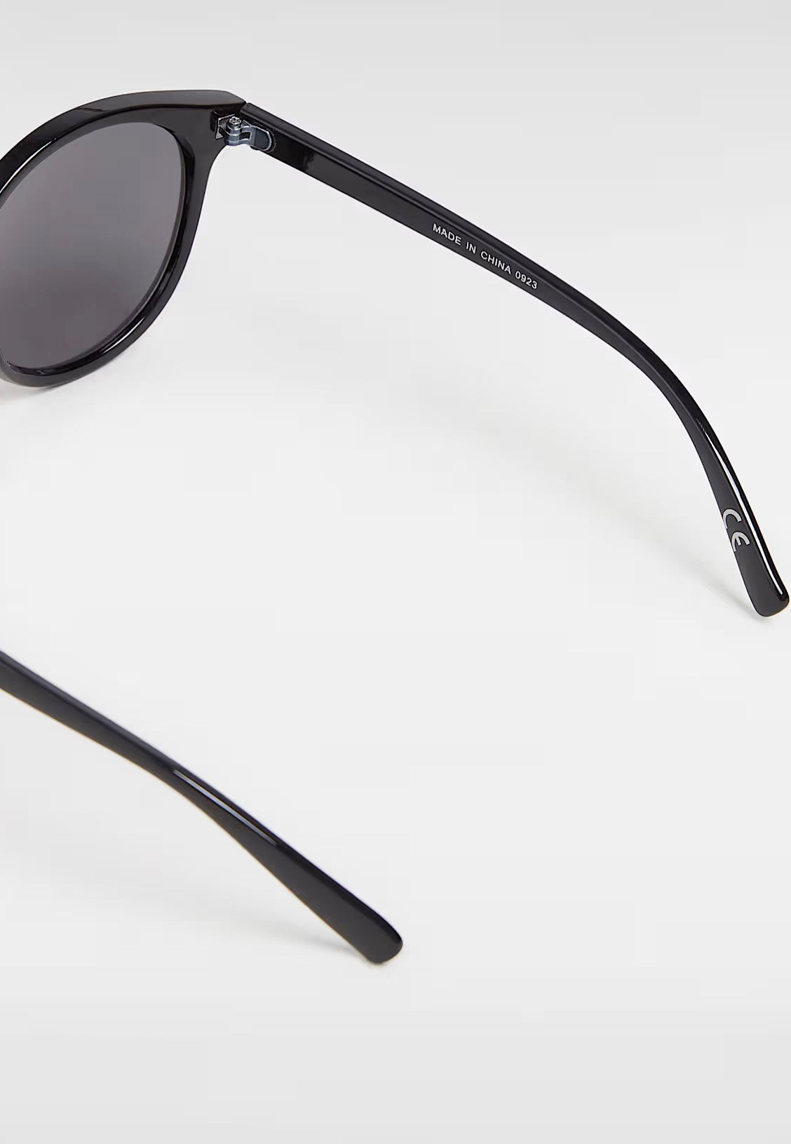 Vans - Rise And Shine Black - Sunglasses | Neutral-Image