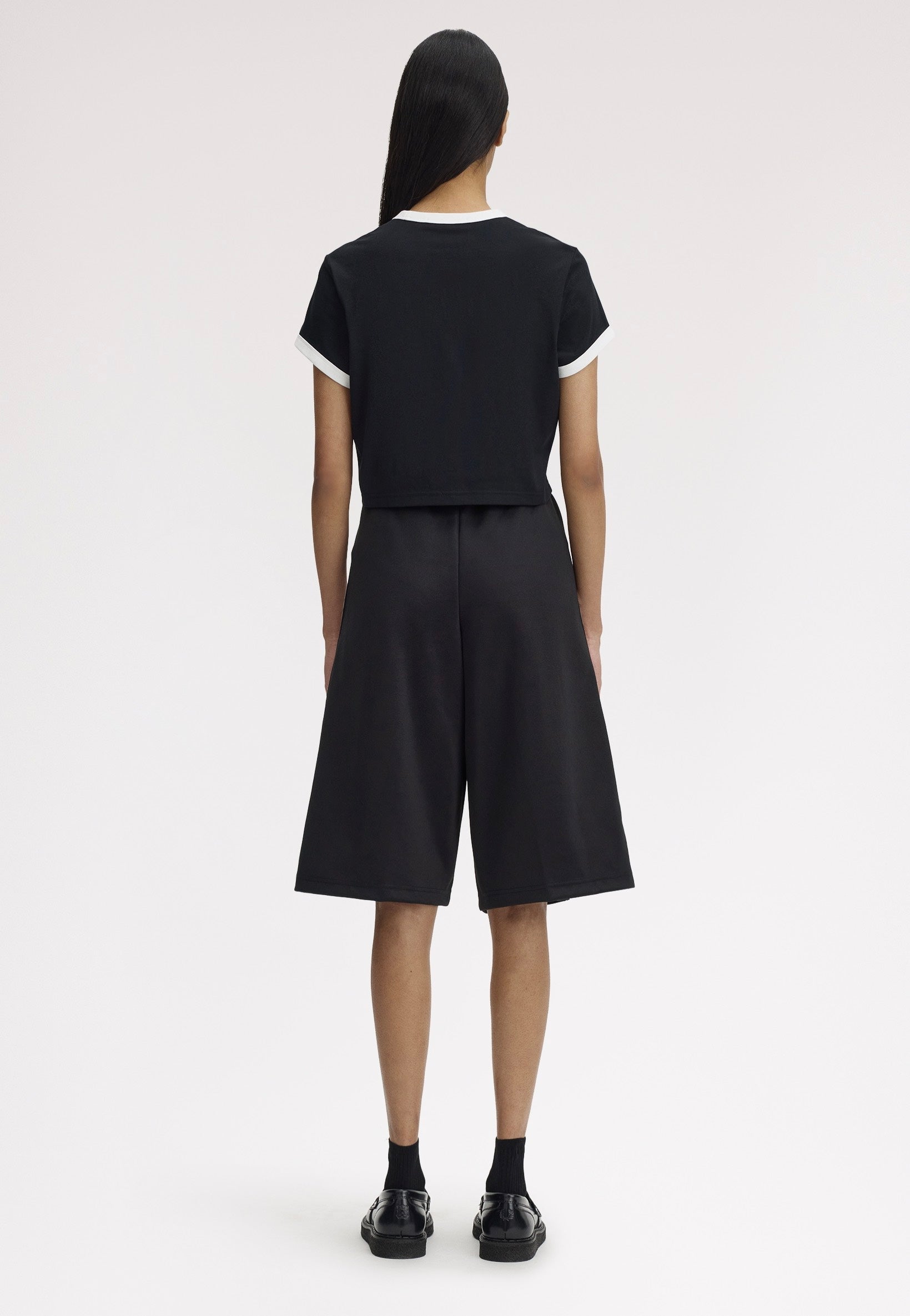 Fred Perry - Taped Track Black - Shorts | Women-Image