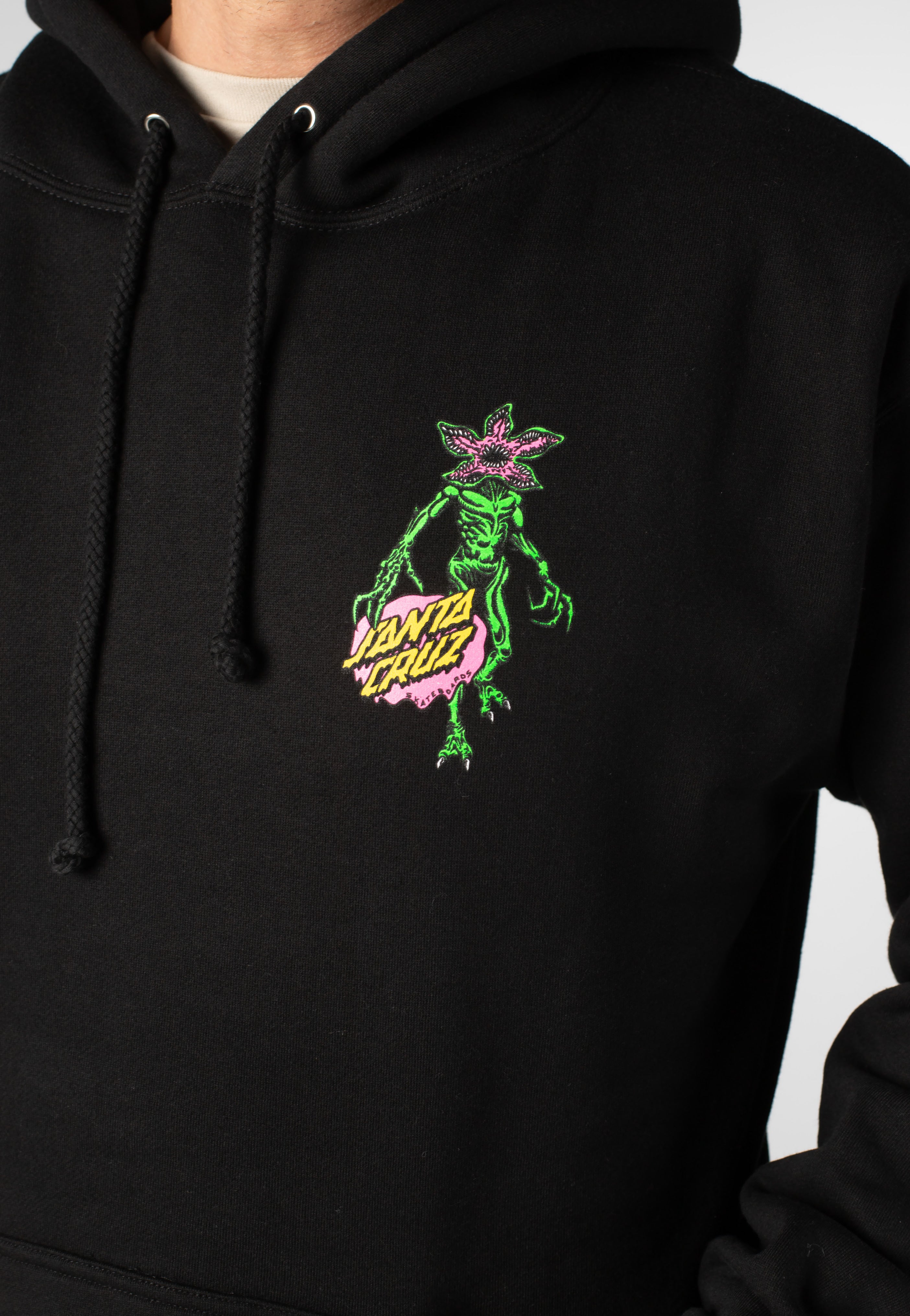 Santa Cruz x Stranger Things - Demogorgon Dot Black - Hoodie | Men-Image