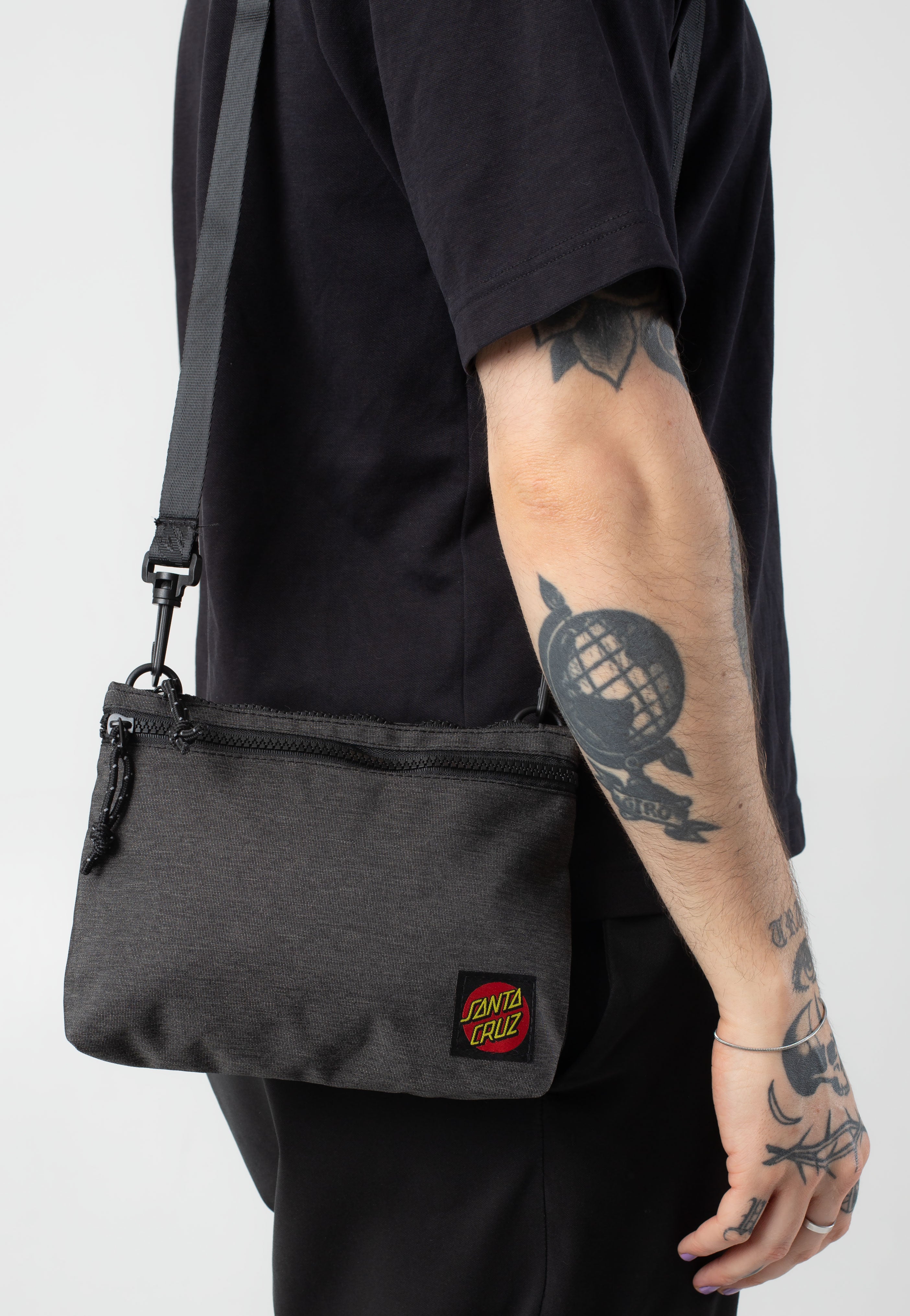 Santa Cruz - Classic Label Black - Bag | Neutral-Image