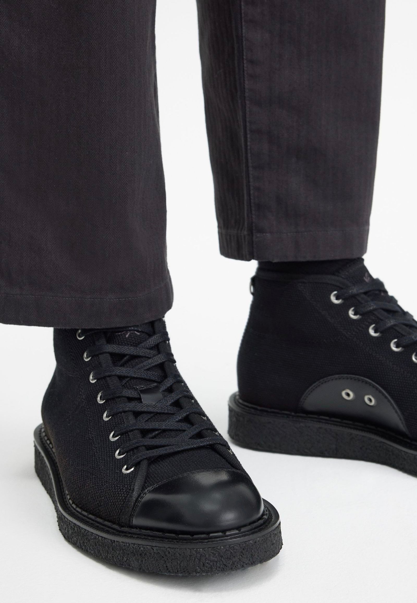 Fred Perry x George Cox - Heavy Canvas Monkey Black - Shoes | Neutral-Image