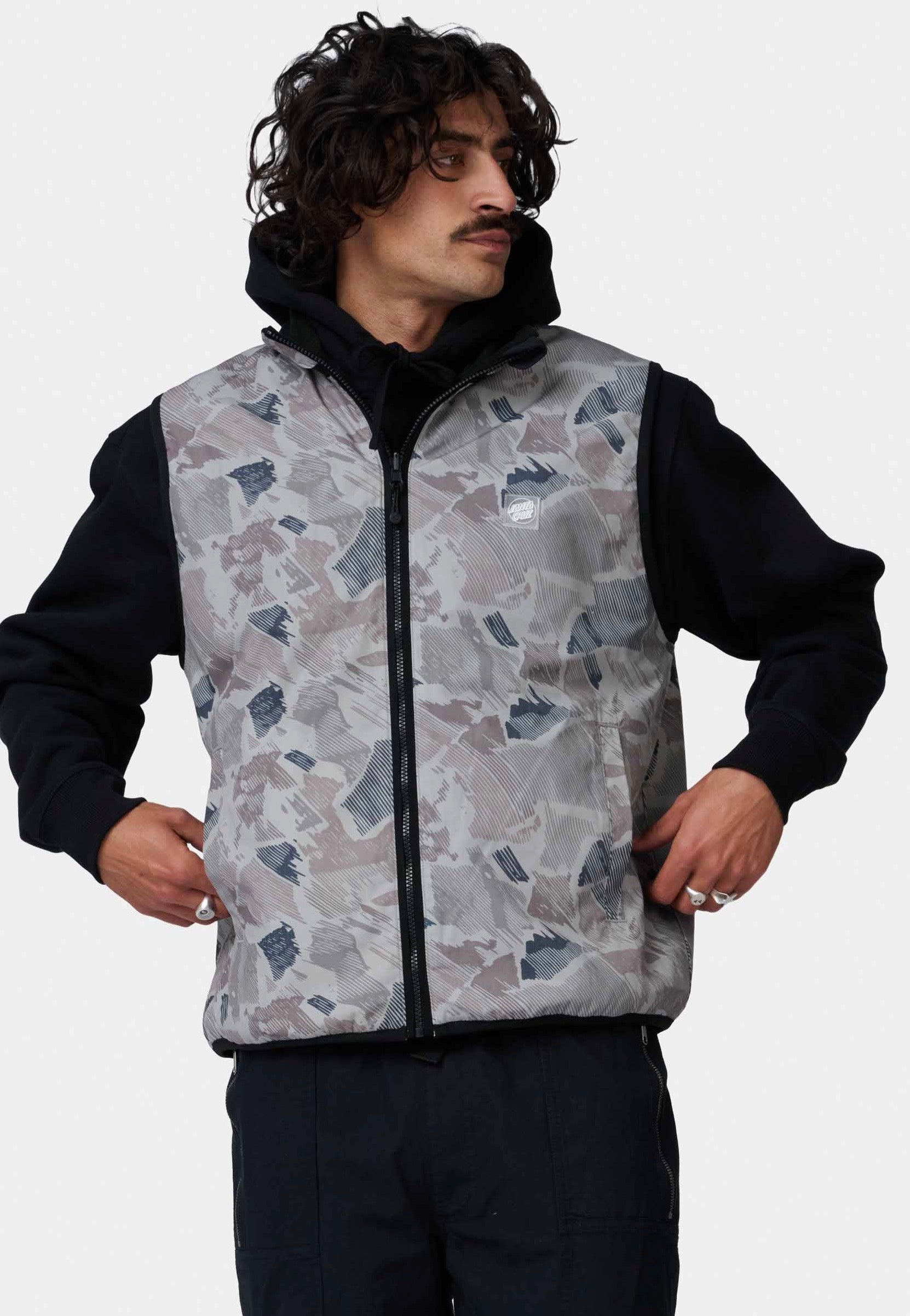 Santa Cruz - Cache Reversible Woodcut Camo/Black - Vest | Men-Image