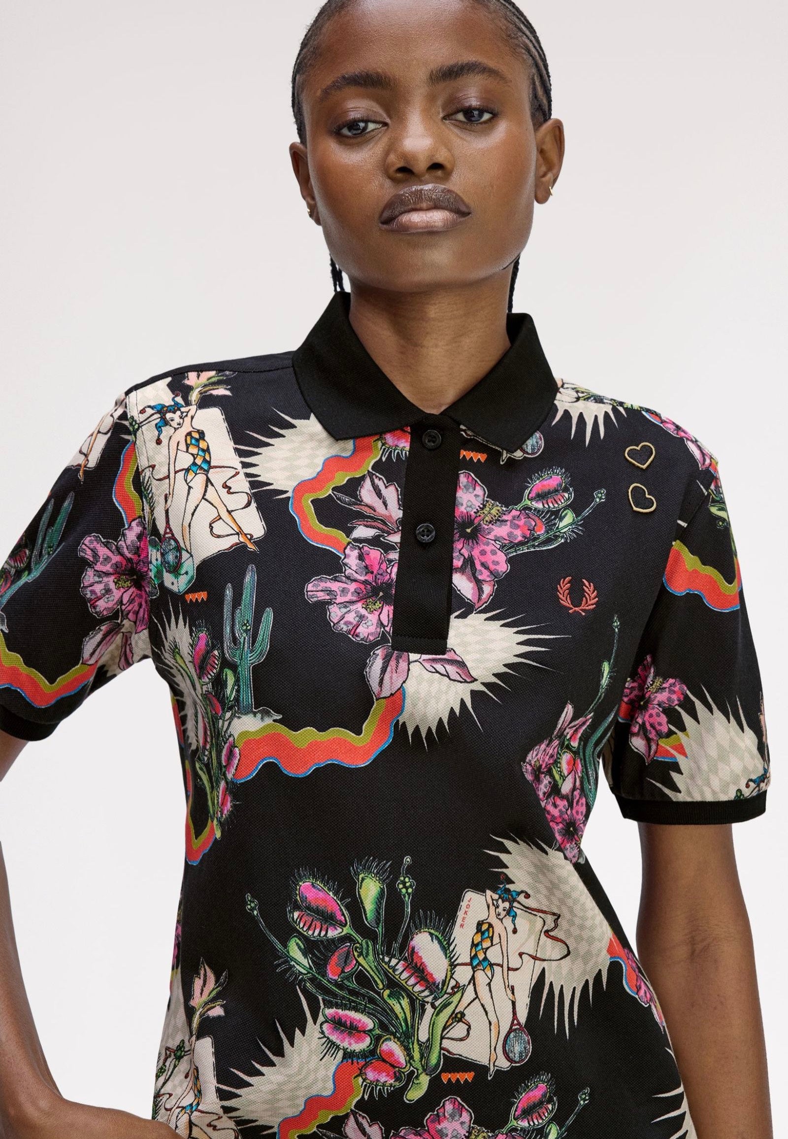 Fred Perry x Amy Winehouse - Printed Black - Polo | Women-Image