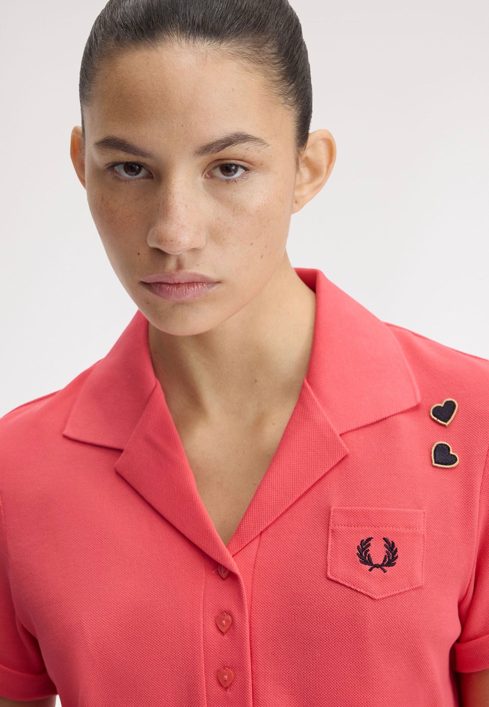 Fred Perry x Amy Winehouse - Pocket Detail Flamingo Tan - Polo | Women-Image
