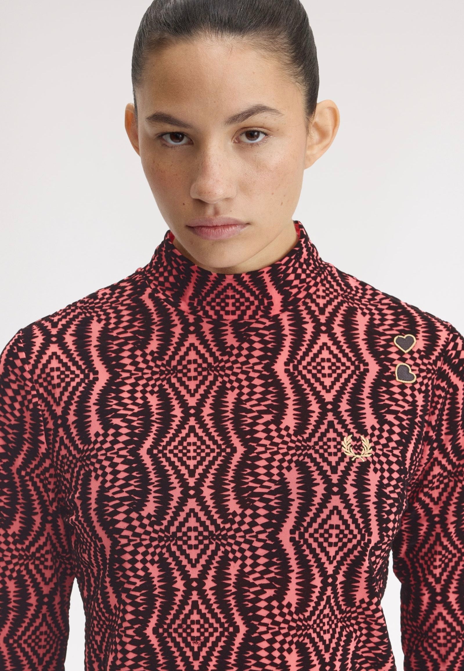 Fred Perry x Amy Winehouse - Flock Print Mesh Flamingo Tan - Top | Women-Image