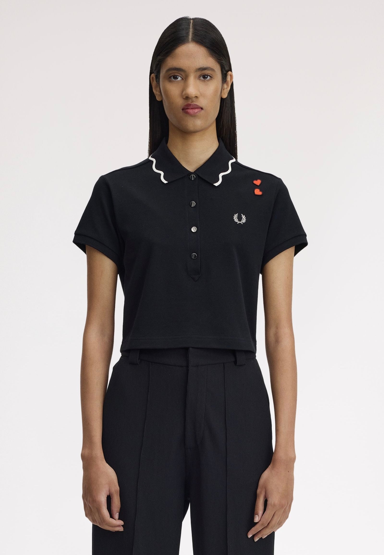 Fred Perry x Amy Winehouse - Scalloped Trim Black - Polo | Women-Image
