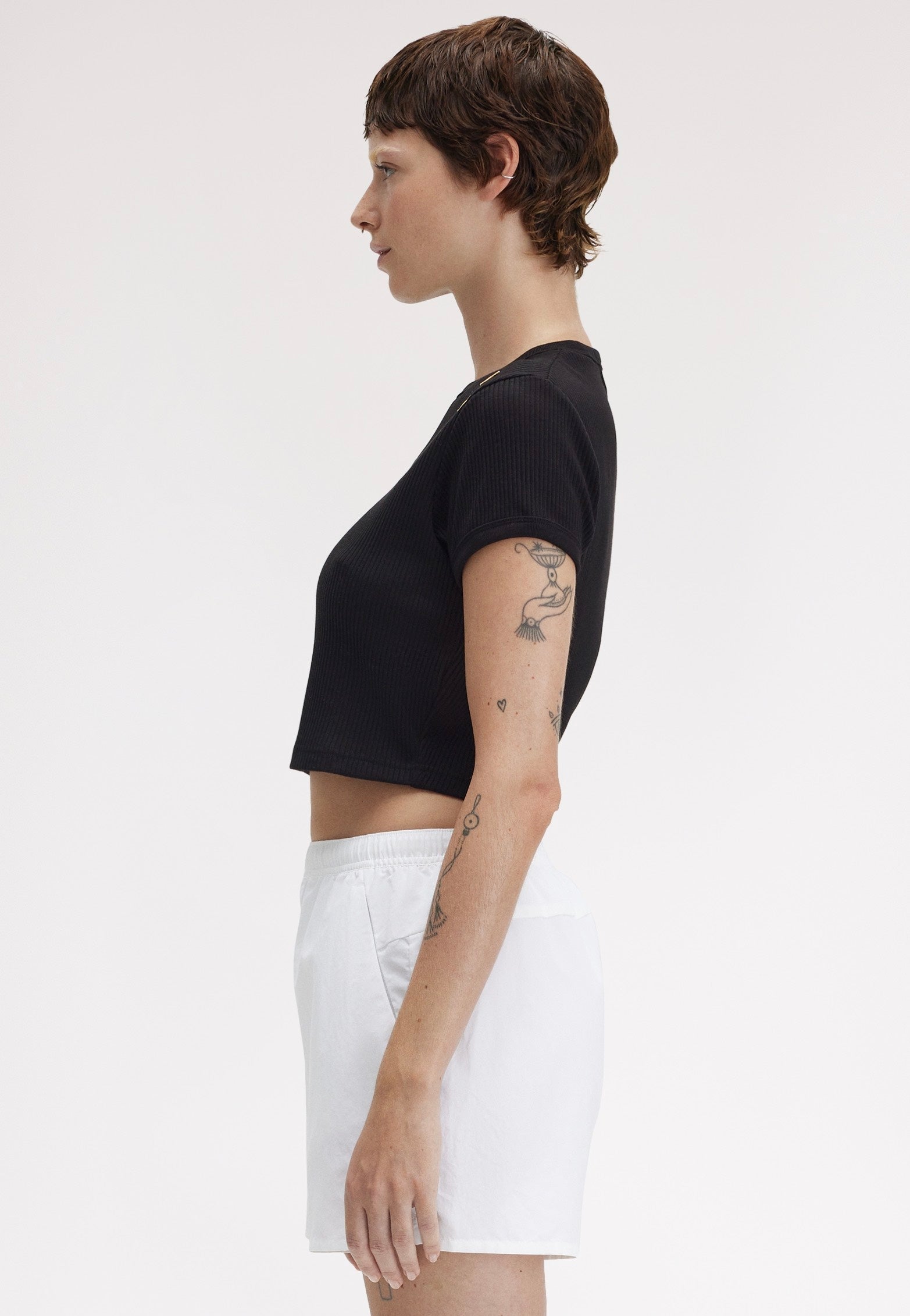 Fred Perry x Amy Winehouse - Ribbed Black - T-Shirt | Women-Image