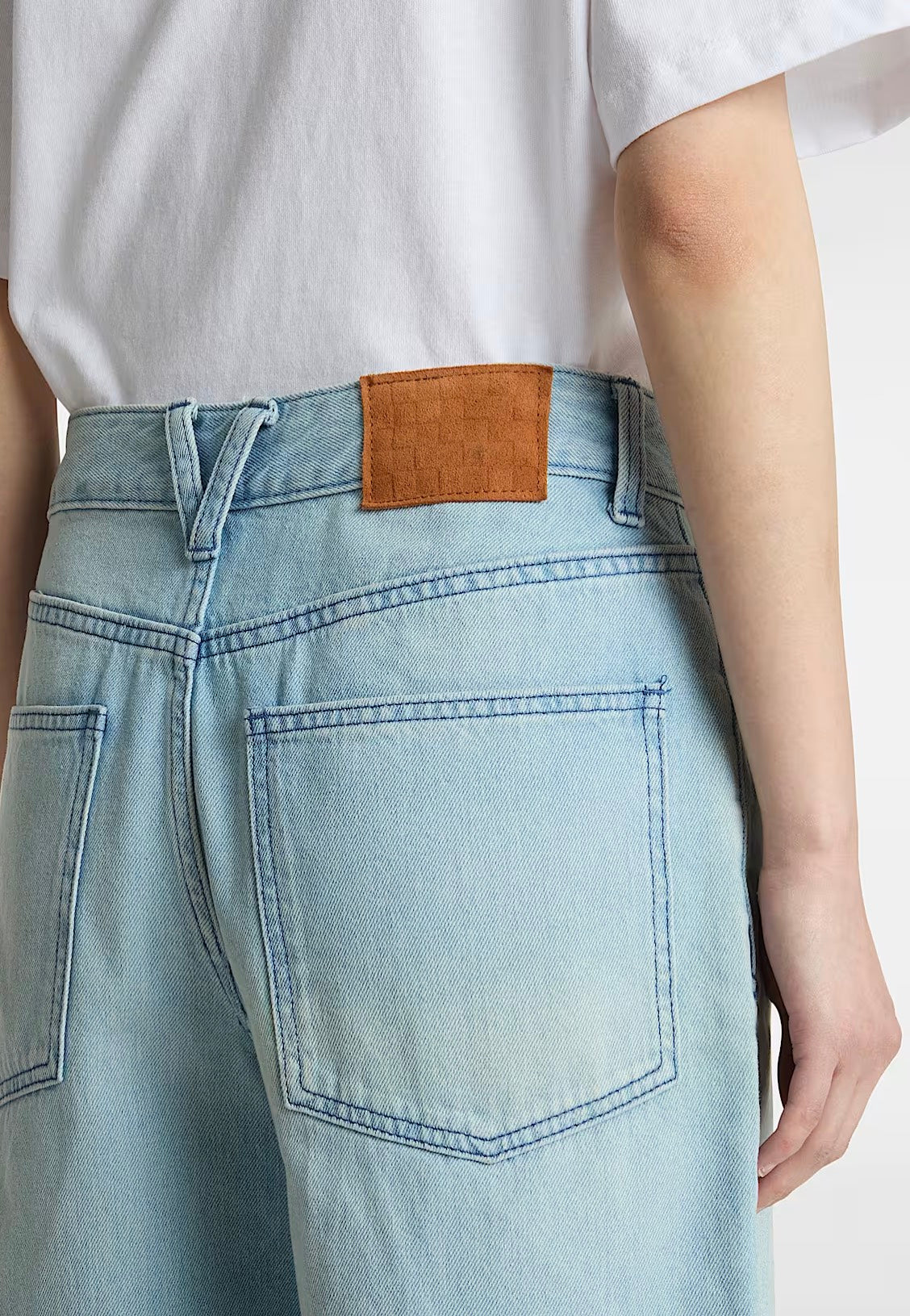 Vans - Sirelle Cut-Off Jorts Light Stonewash - Shorts | Women-Image