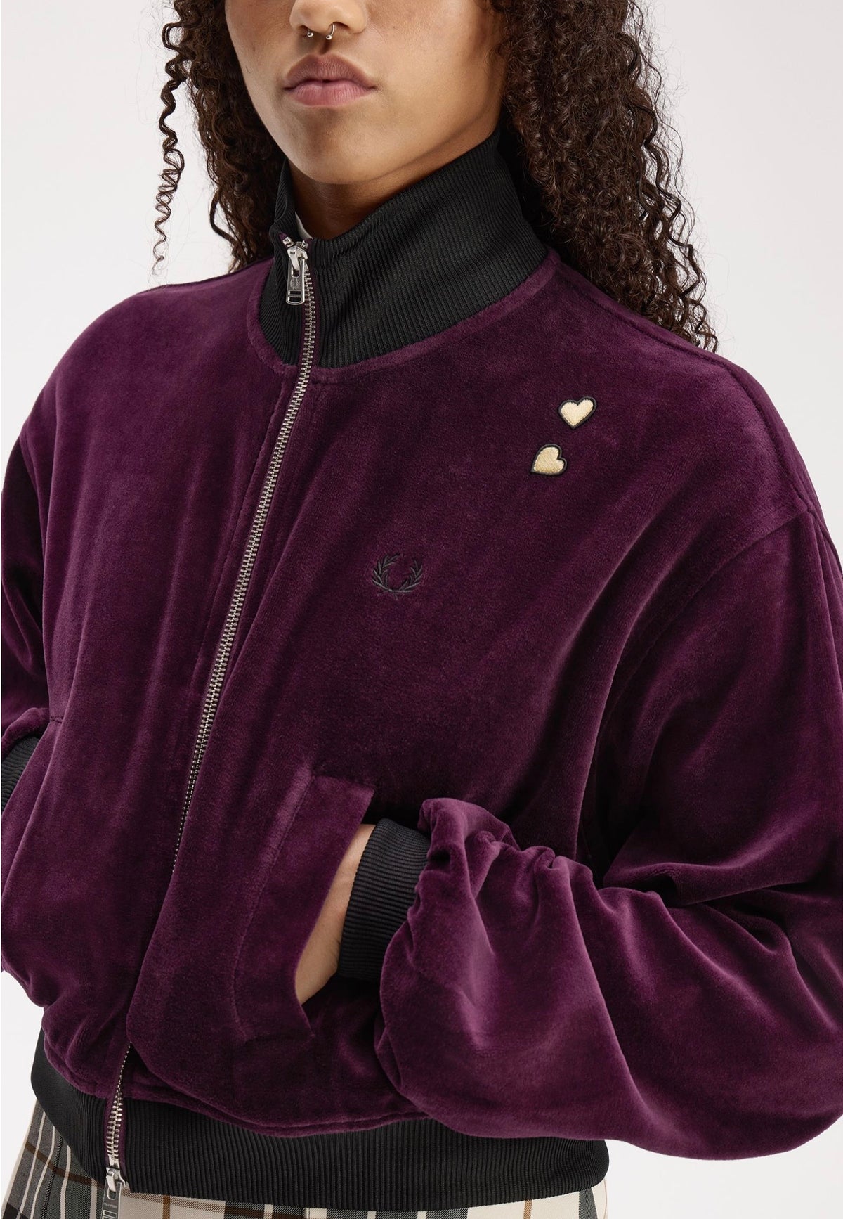 Fred Perry x Amy Winehouse Velour Track Plum Giacca | Women-Image
