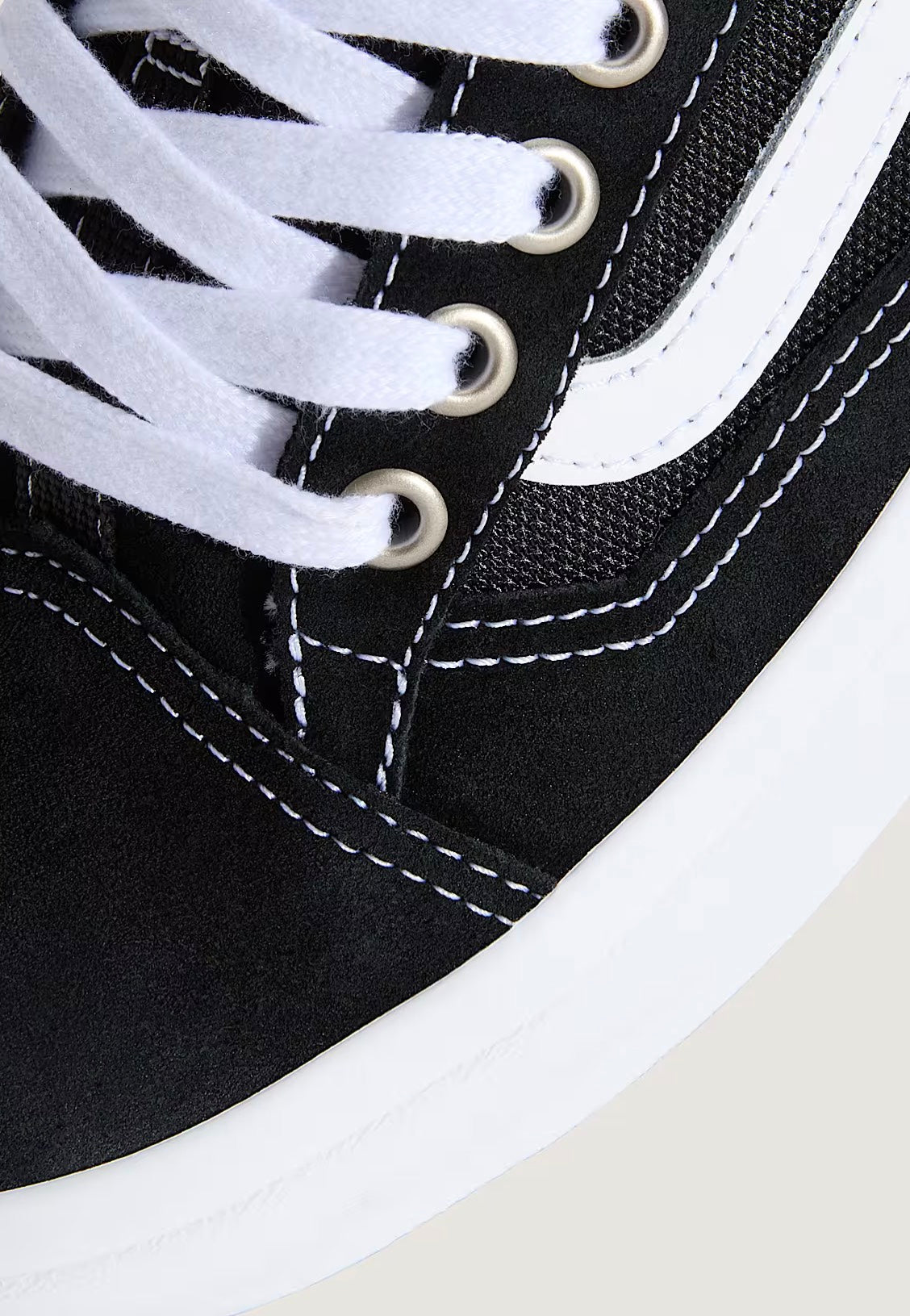 Vans - Skate Old Skool 36 + Black/White - Shoes | Neutral-Image