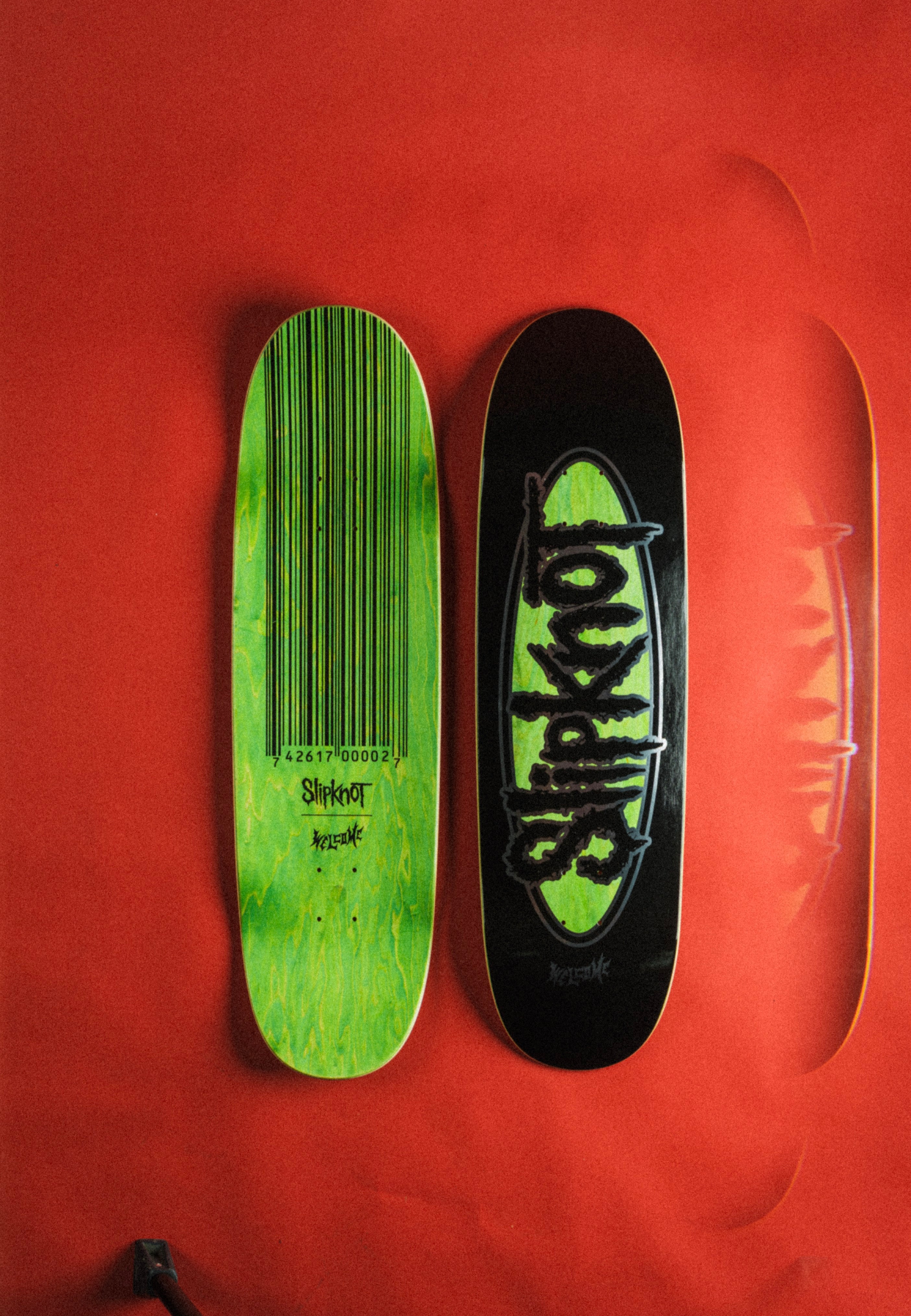 Welcome x Slipknot - Oval Logo on Boline 2.0 - 9.5" Black/Green Stain - Skate Deck | Neutral-Image