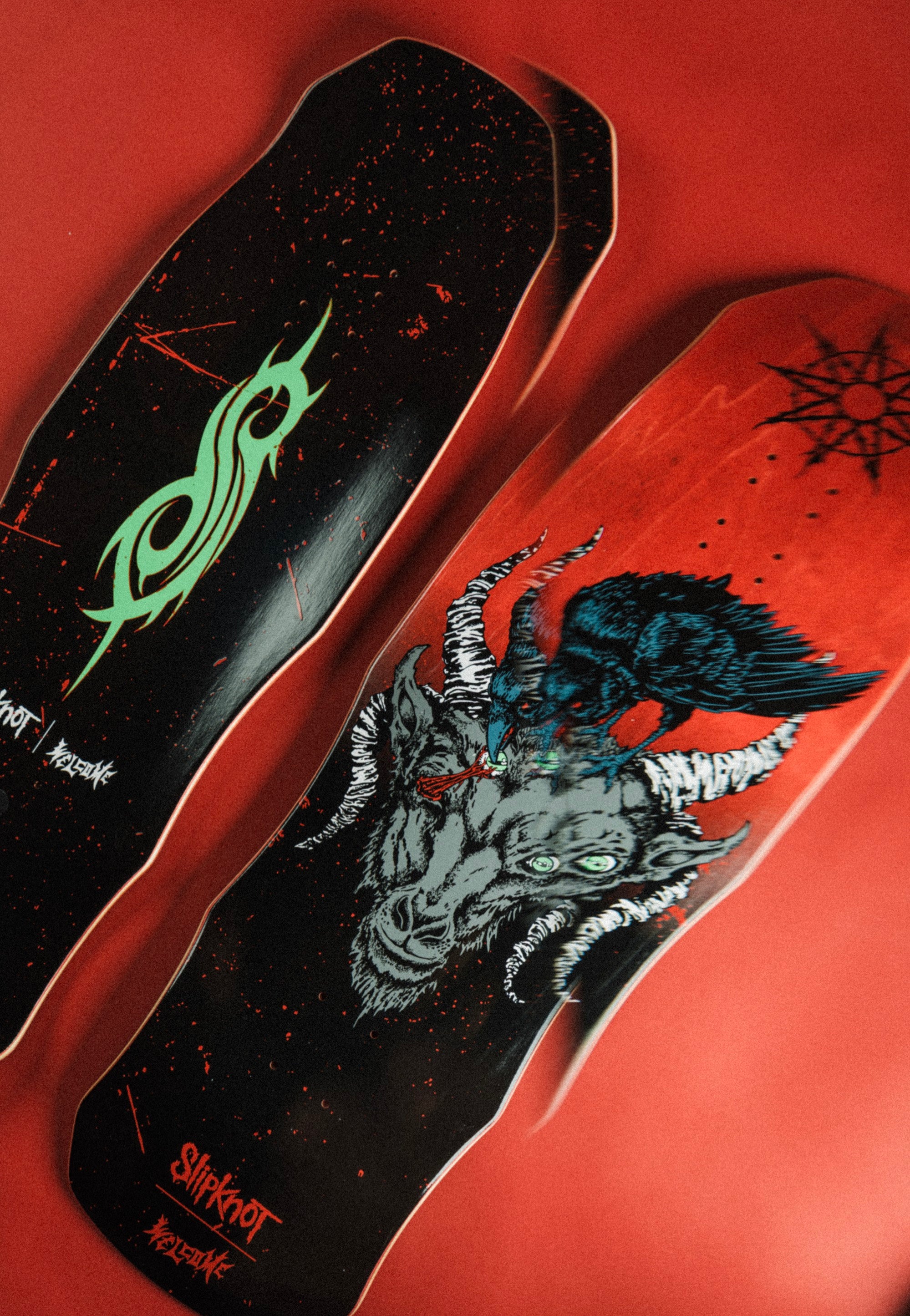 Welcome x Slipknot - Spit it Out on Dark Lord 9.75" Black/Red Stain  - Skate Deck | Neutral-Image