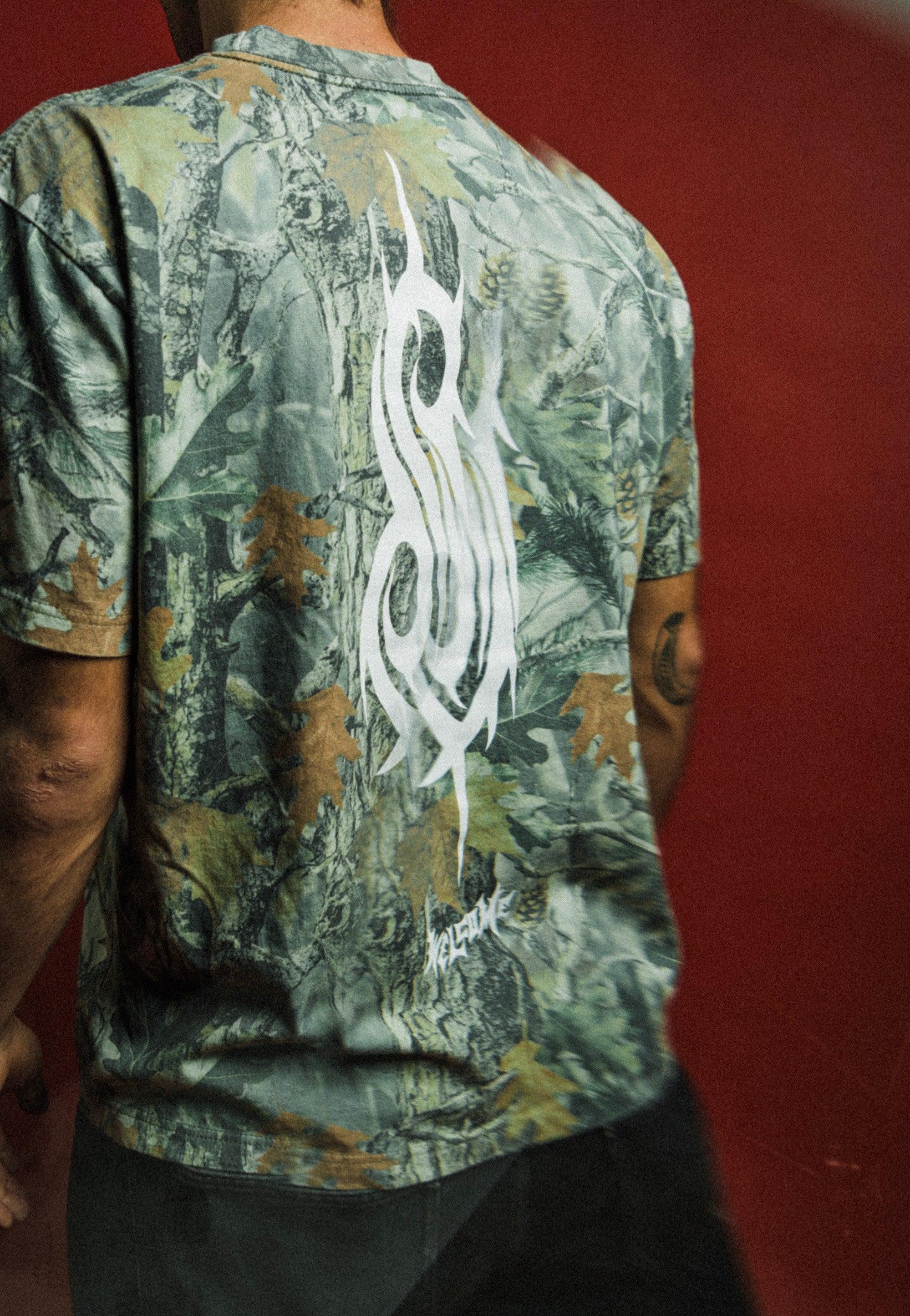Welcome x Slipknot - Oval Logo Boxy Camo - T-Shirt | Men-Image