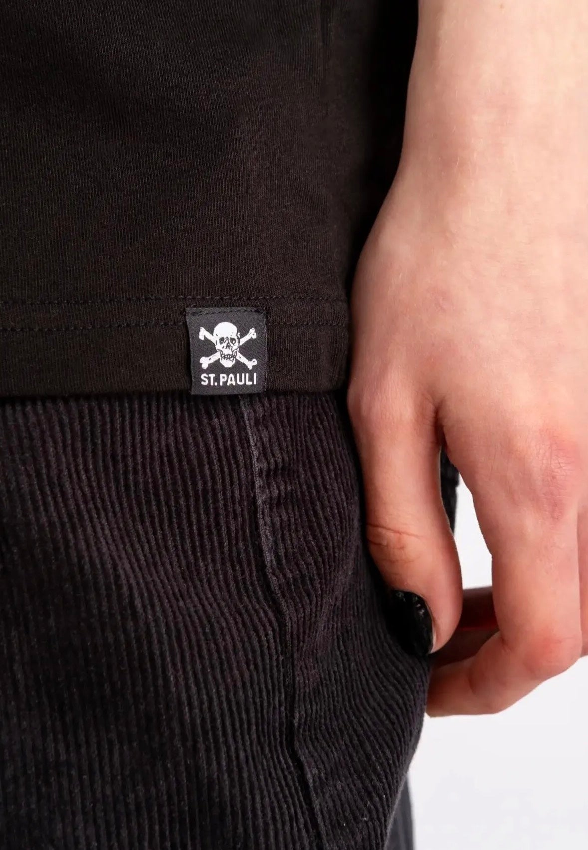 FC St. Pauli - Antifascist Script - T-Shirt | Men-Image