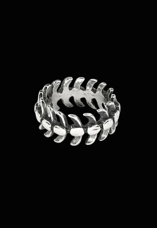 Fainz Stainless Spine Silver Rengas | Neutral-Image