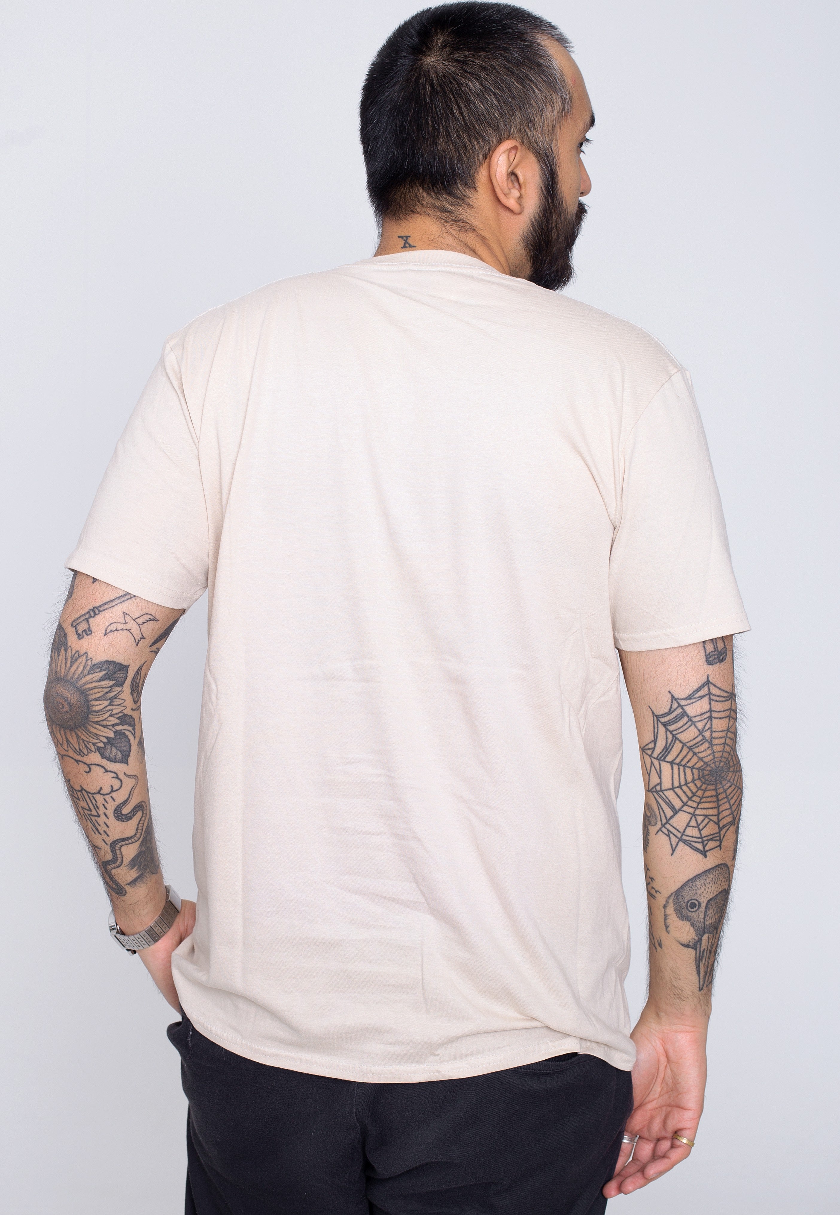 Stranger Things - Cold War Washed White - T-Shirt | Men-Image