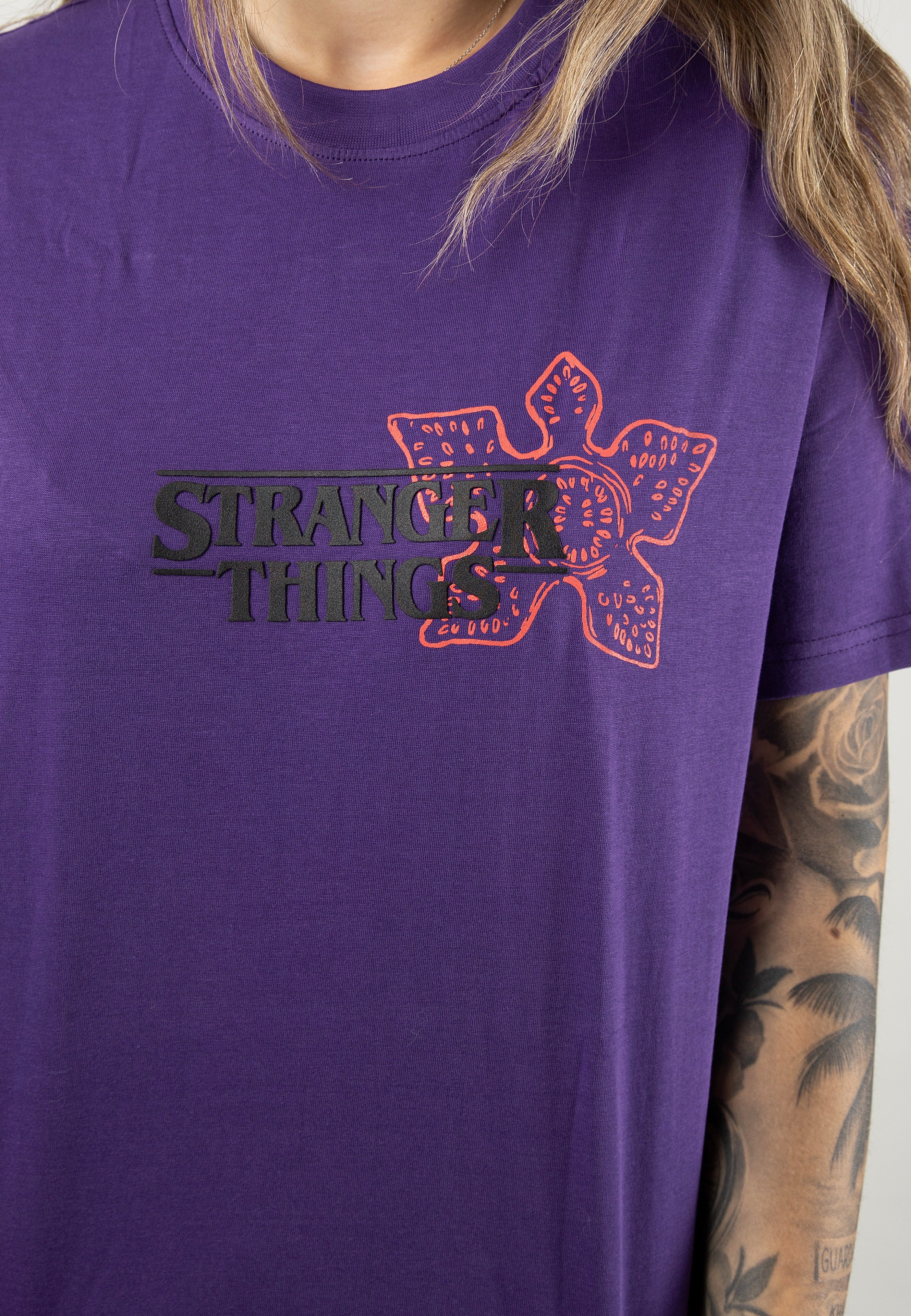 Stranger Things - Demogorgon Purple - T-Shirt | Impericon