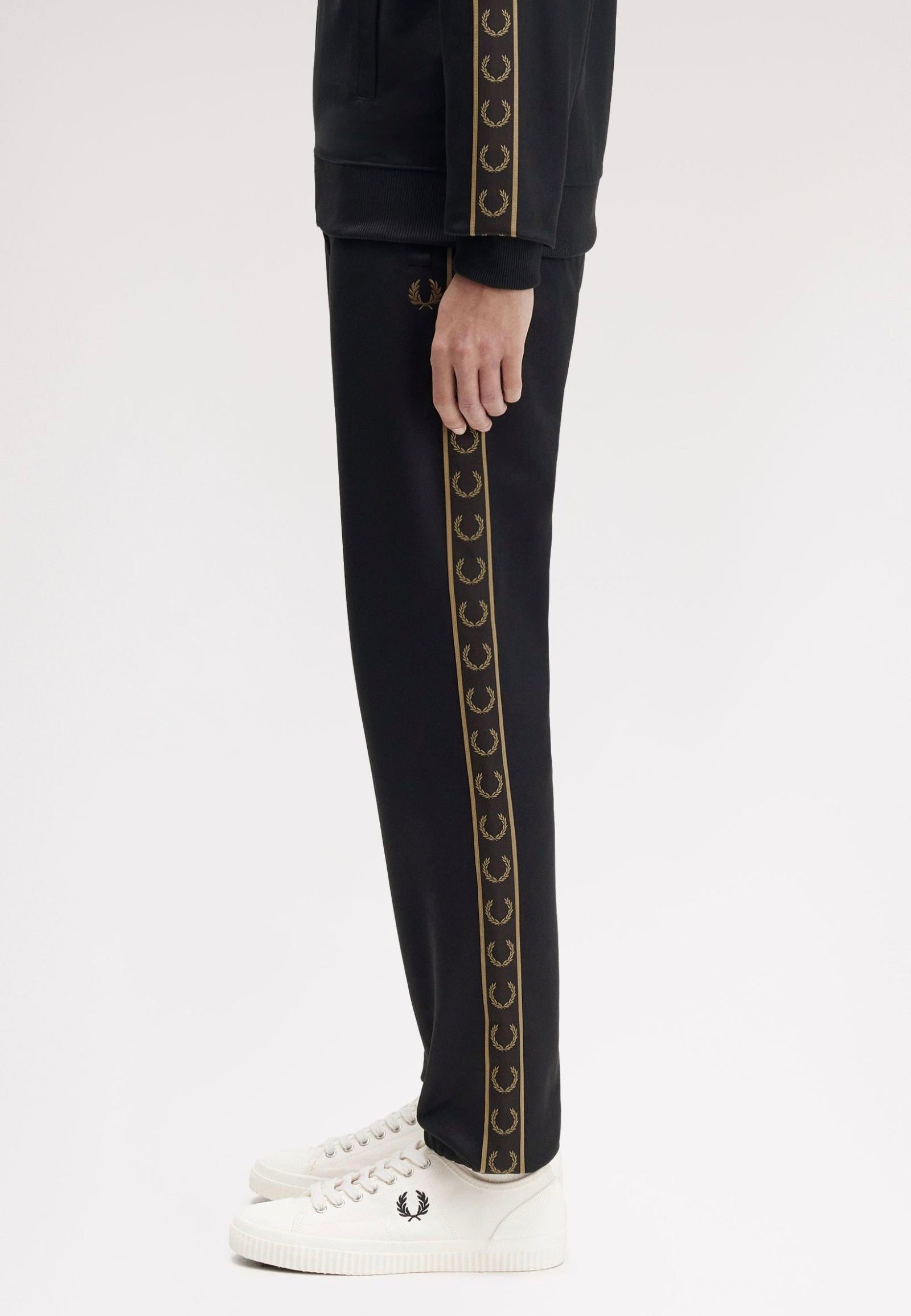 Fred Perry - Contrast Tape Track Black/Shadedstone - Sweat Pants | Men-Image