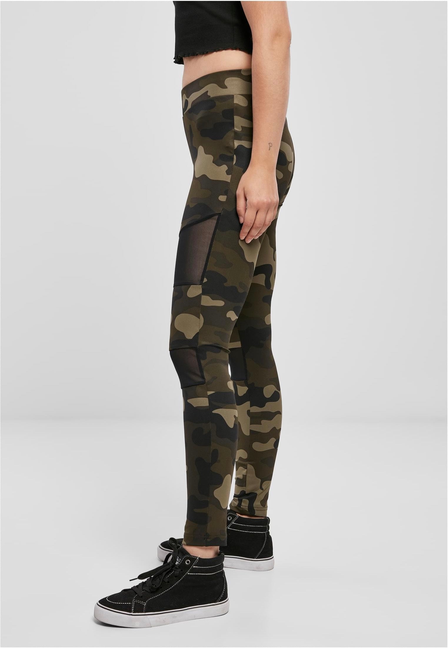 Urban Classics - Camo Tech Woodcamo/Black - Leggings | Women-Image