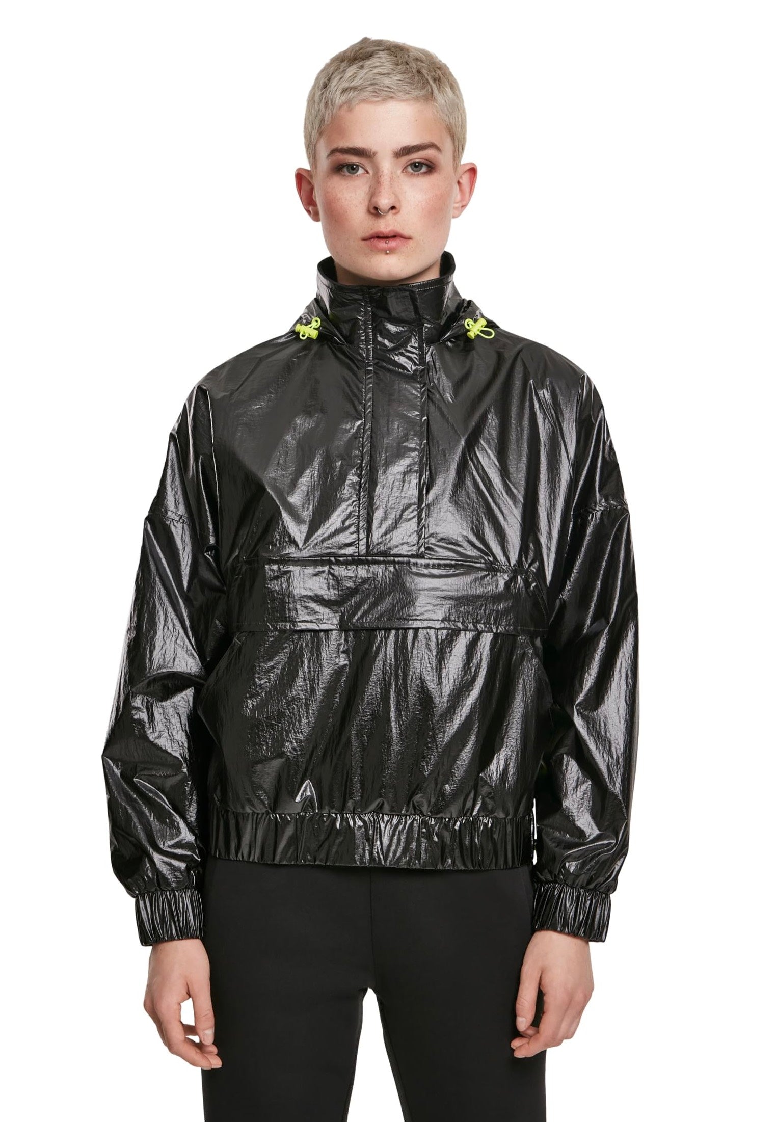 Urban Classics - Ladies Vanish Crinkle Pull Over Black - Windbreaker | Women-Image