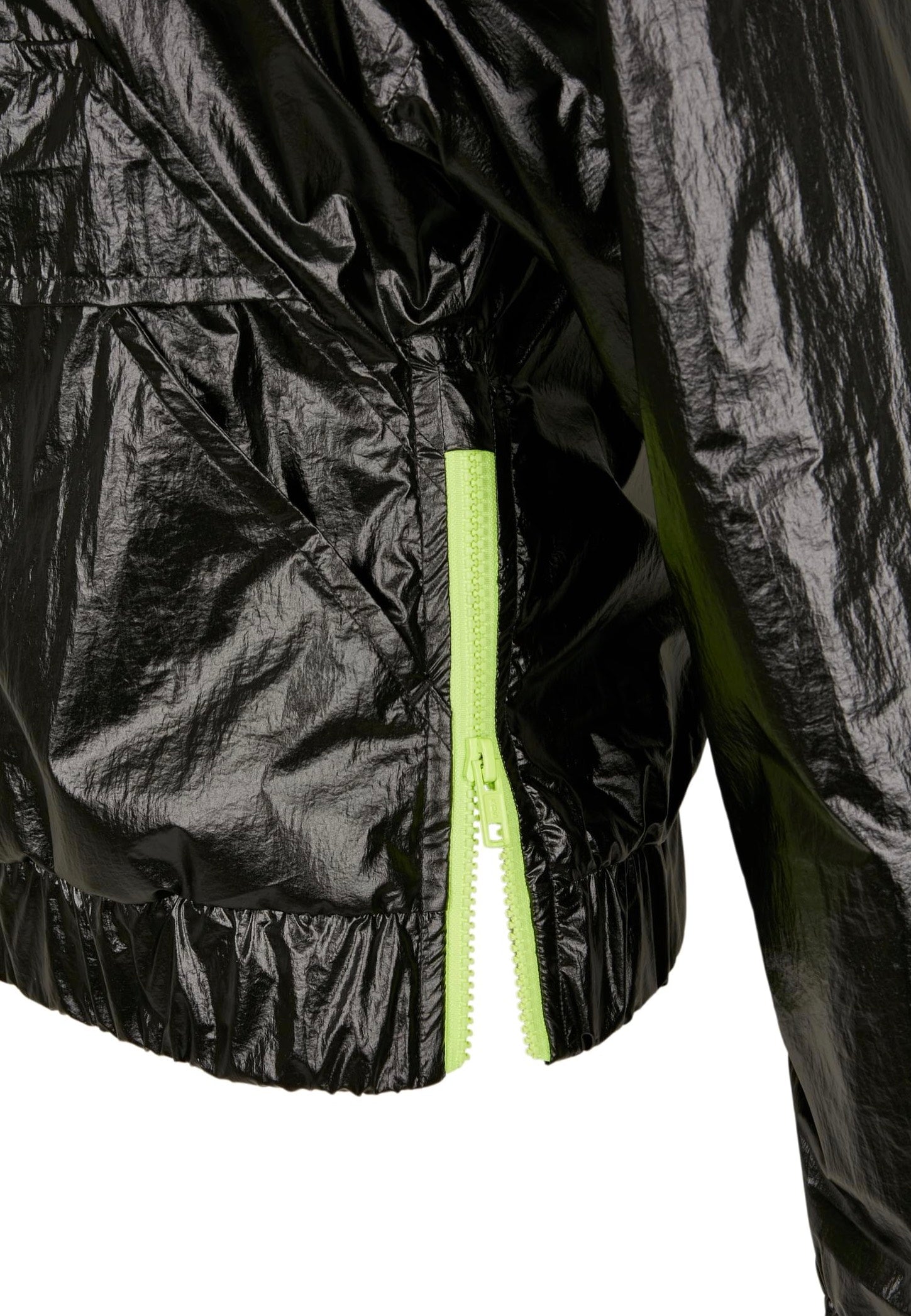 Urban Classics - Ladies Vanish Crinkle Pull Over Black - Windbreaker | Women-Image