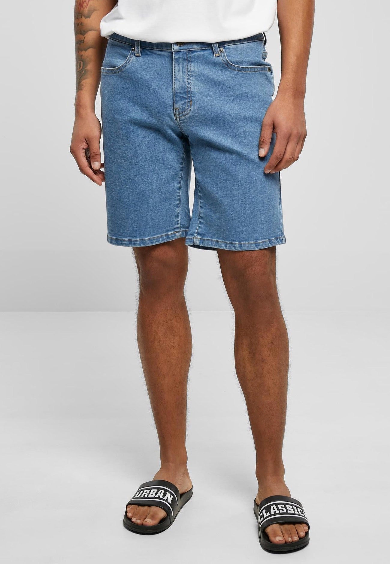 Urban Classics - Relaxed Fit Jeans Light Blue Washed - Shorts | Men-Image