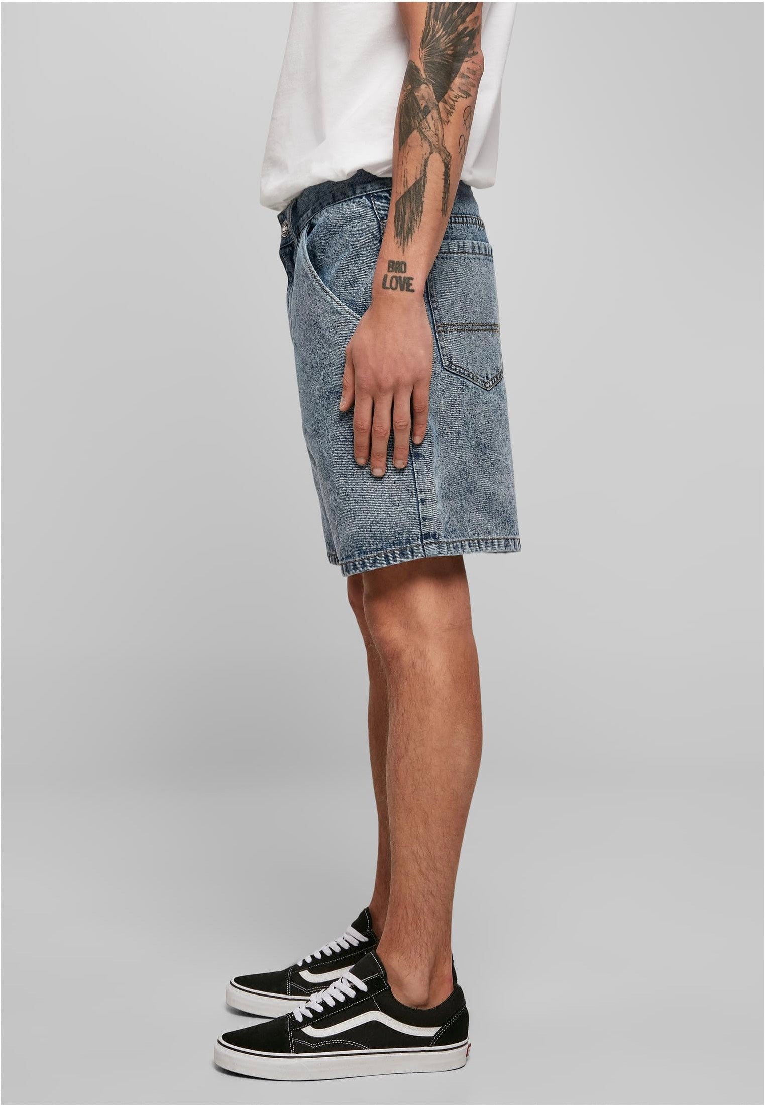Urban Classics - Organic Denim Bermuda Light Skyblue Acid Washed - Shorts | Men-Image