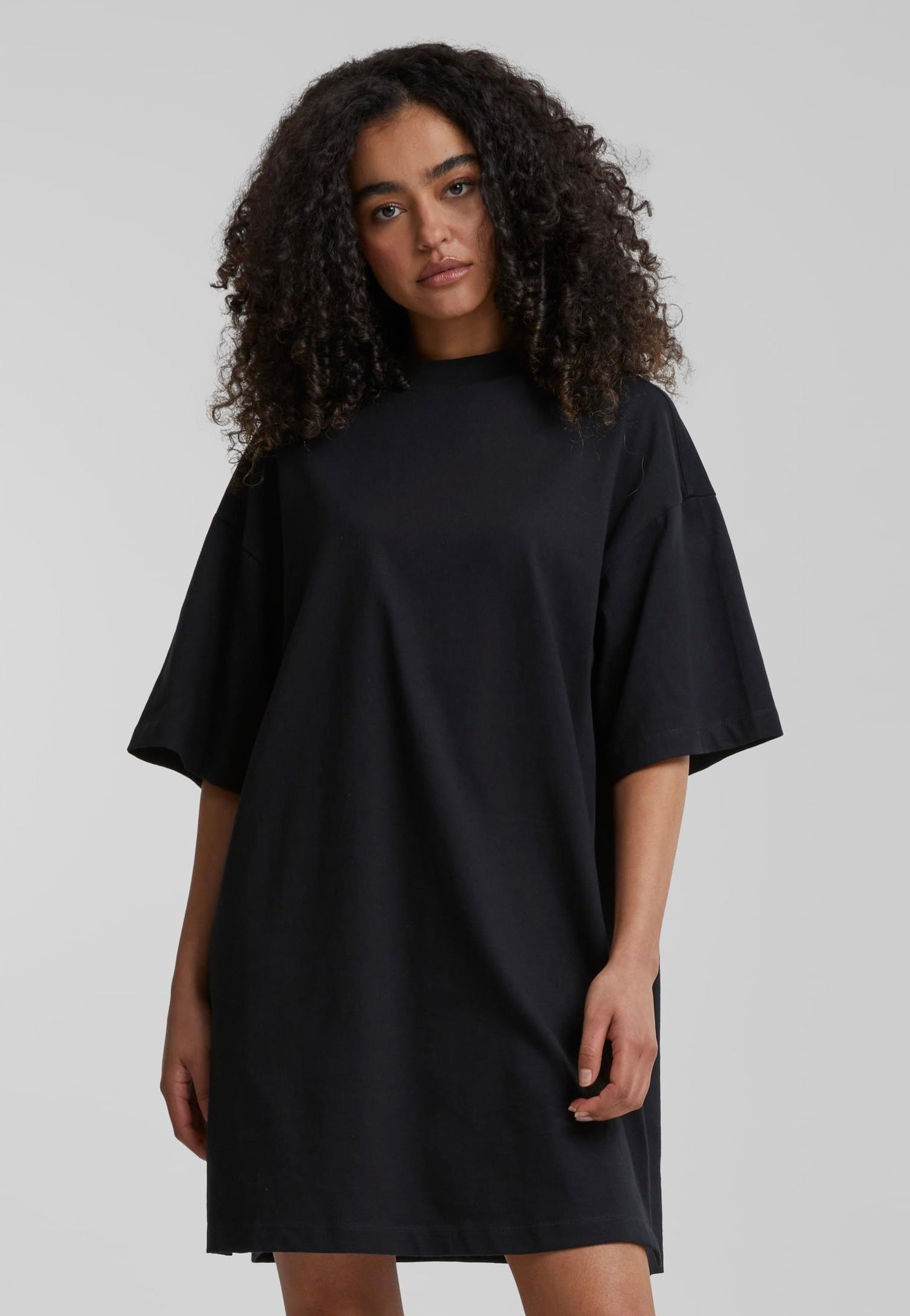 Urban Classics - Ladies Organic Heavy Oversized Tee Black - Dress | Women-Image