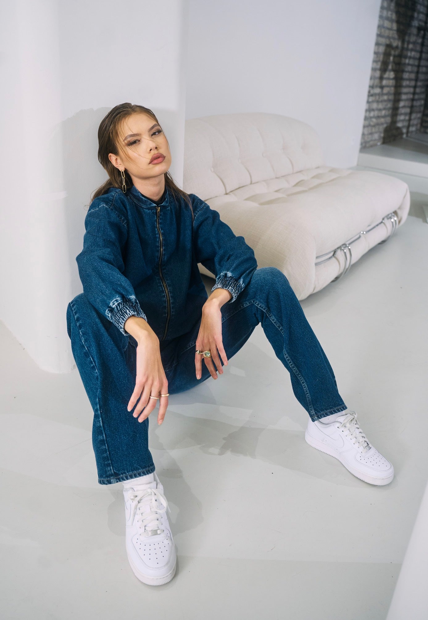 Urban Classics - Ladies Straight Fit Denim Mid Deep Blue Washed - Jeans | Women-Image