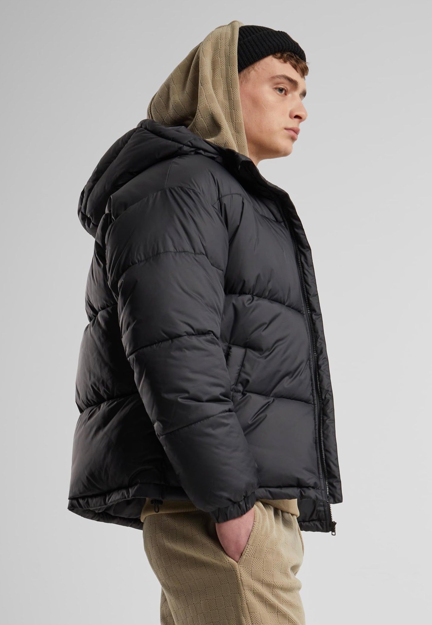 Urban Classics - Basic Puffer With Hood Black - Jacket | Men-Image