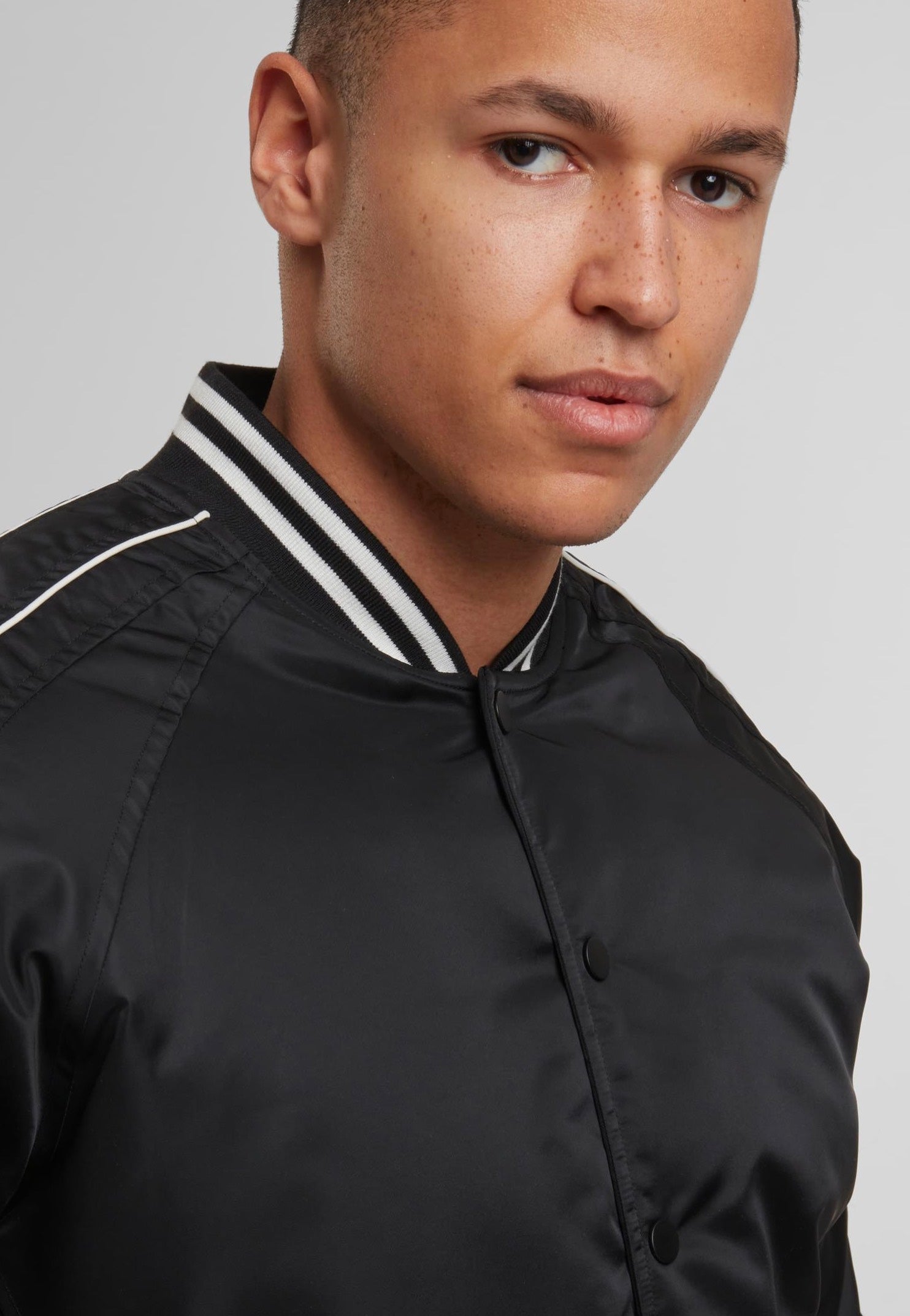 Urban Classics - Racer Bomber Black - Jacket | Men-Image