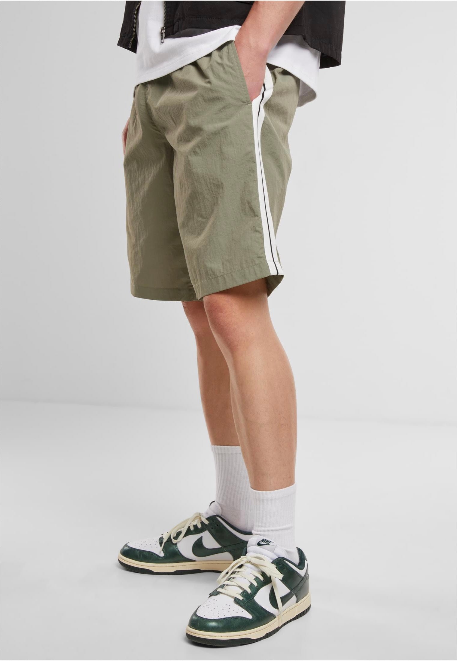Urban Classics - Patched Stripe Paleolive - Board Shorts | Men-Image
