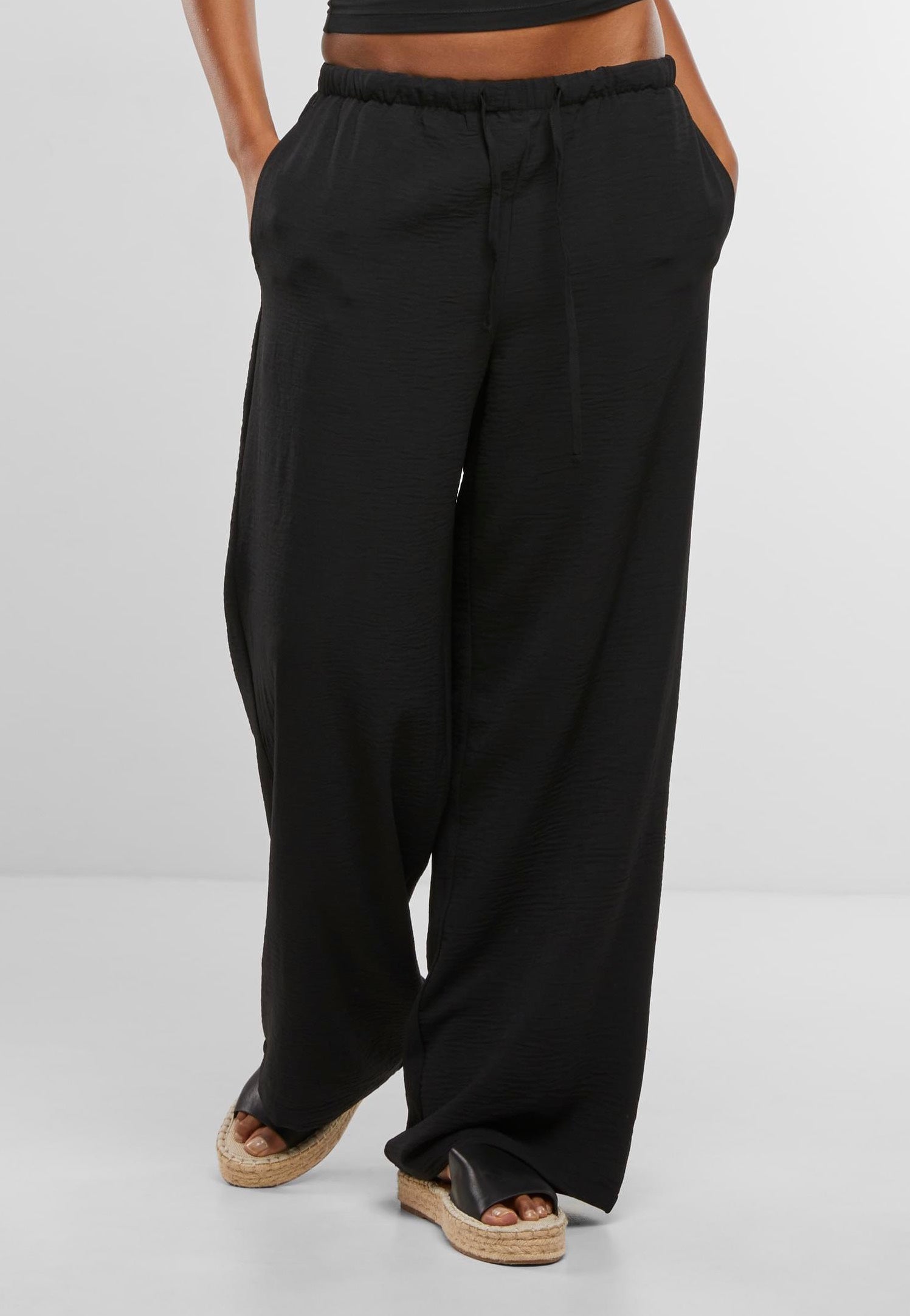 Urban Classics - Ladies Structured Wideleg Black - Pants | Women-Image
