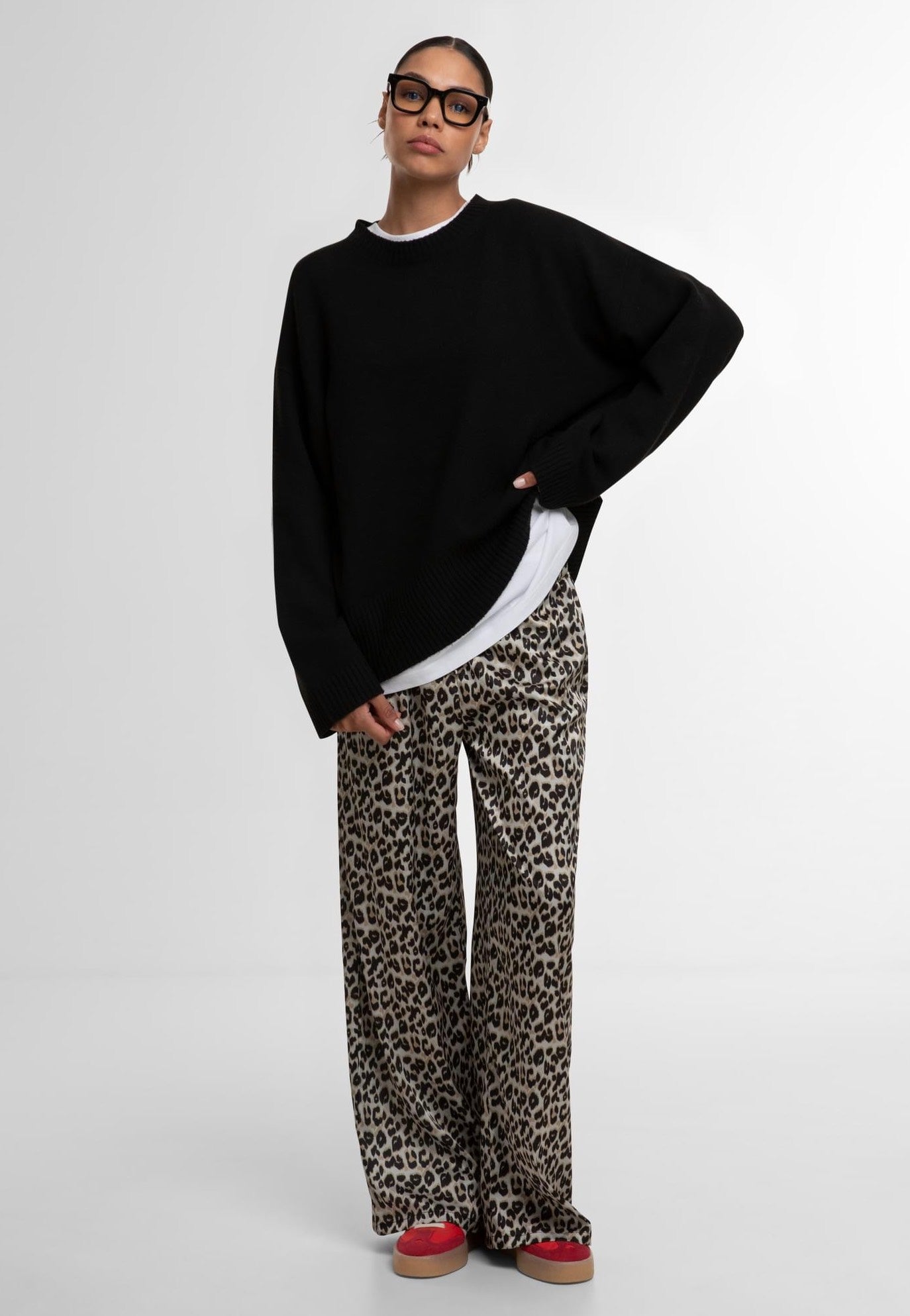 Urban Classics - Ladies Leo Resort Leo - Pants | Women-Image