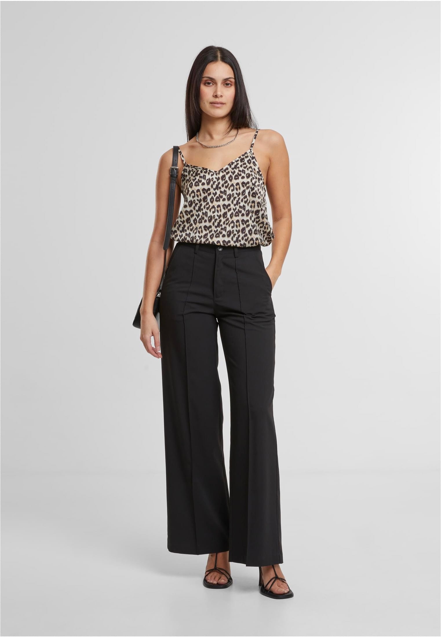 Urban Classics - Ladies Leo Slip Leo - Top | Women-Image