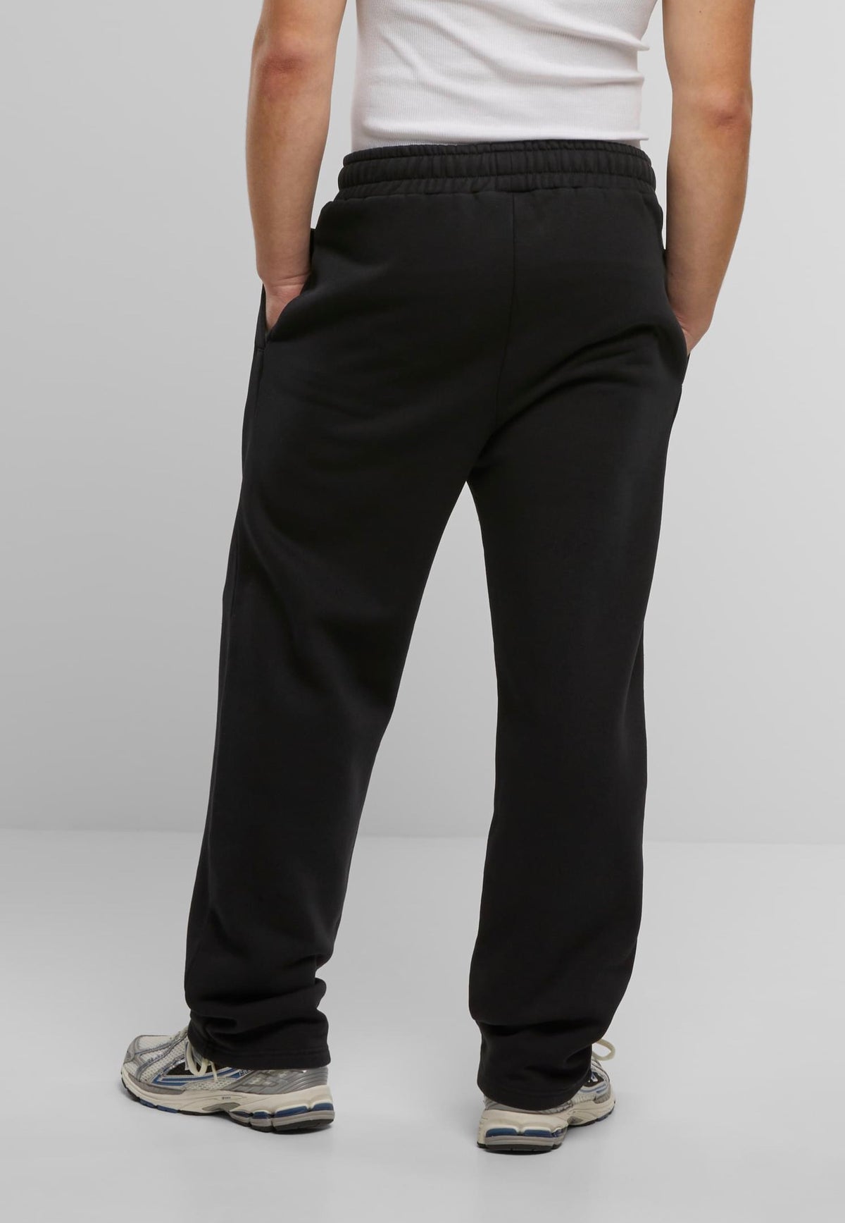 Urban Classics Vintage Heavy Black Trackpants | Men-Image