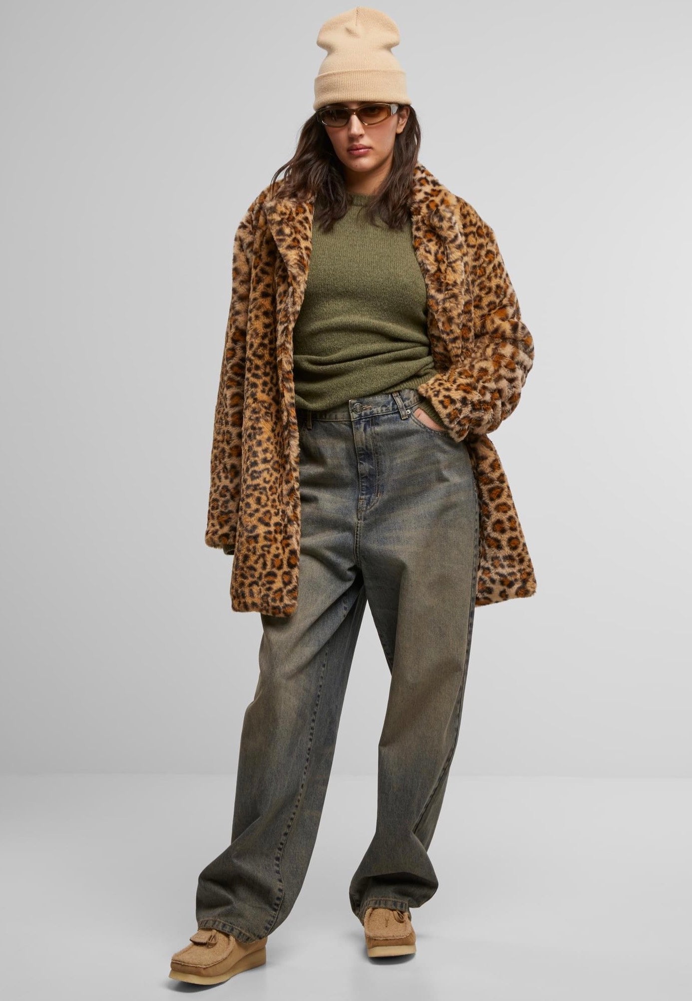 Urban Classics - Ladies Oversized Faux Fur Leo - Jacket | Women-Image
