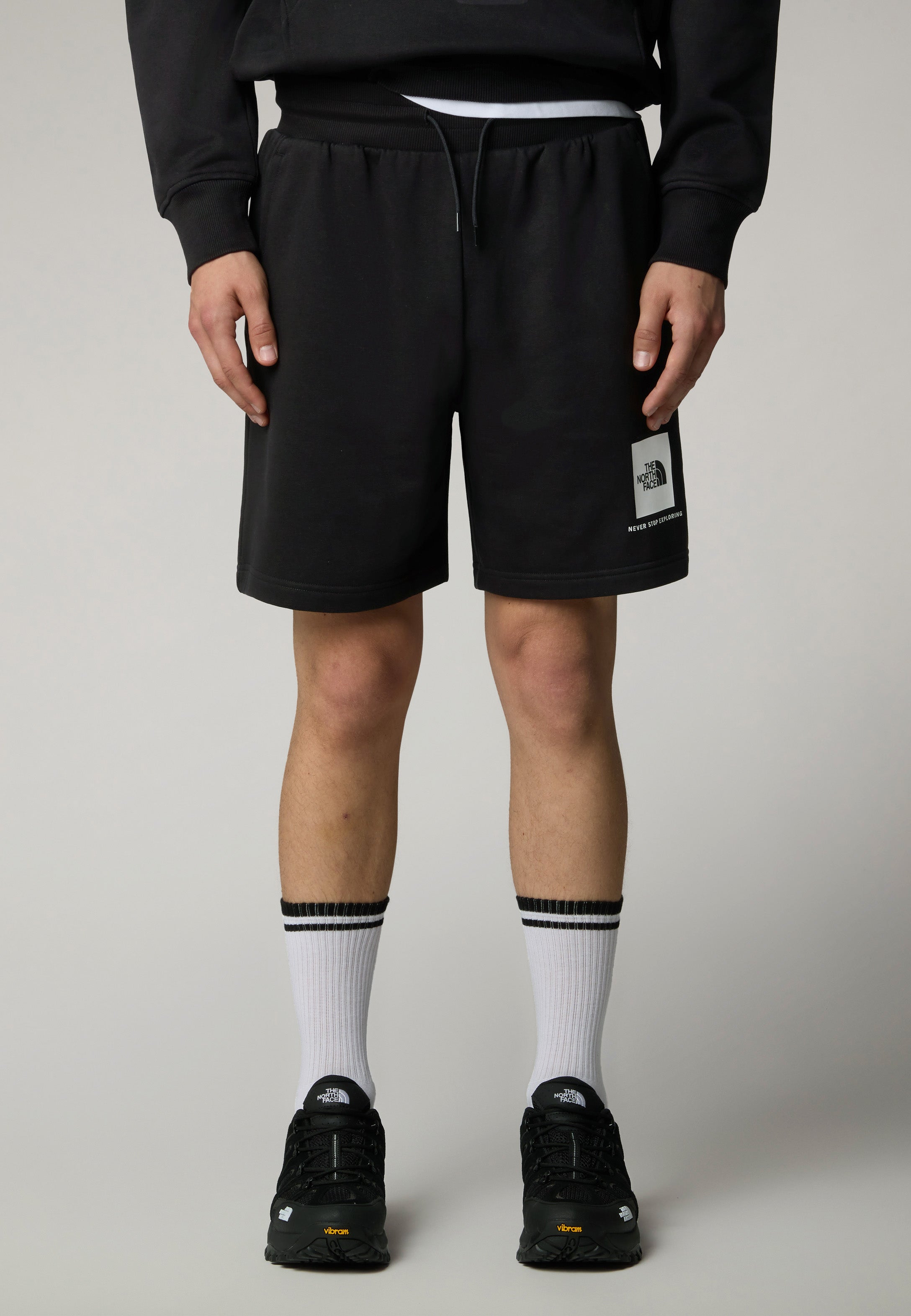 The North Face - Box Nse Regular TNF Black/TNF White - Shorts | Men-Image