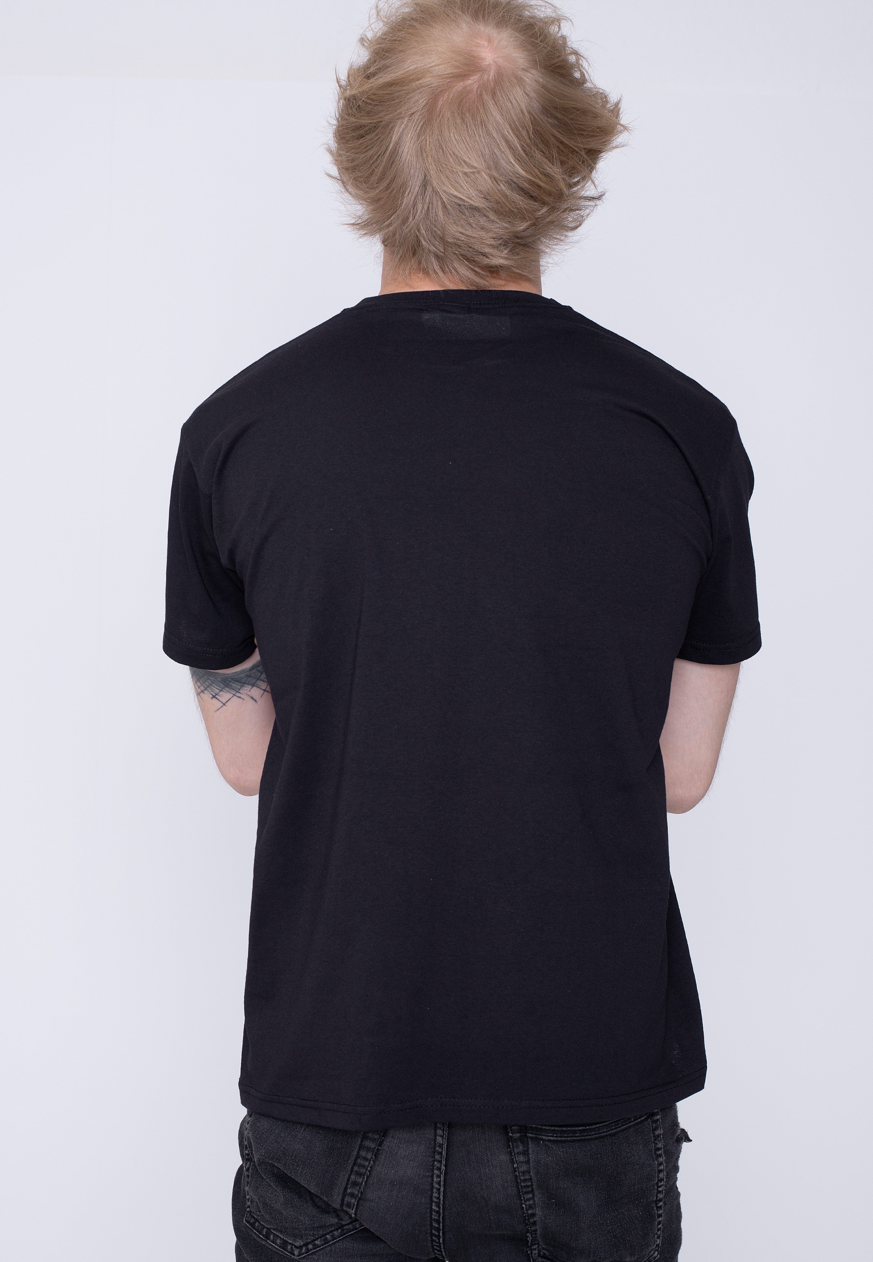 The Falcon & The Winter Soldier - Wanted Repeating - T-Shirt | Men-Image