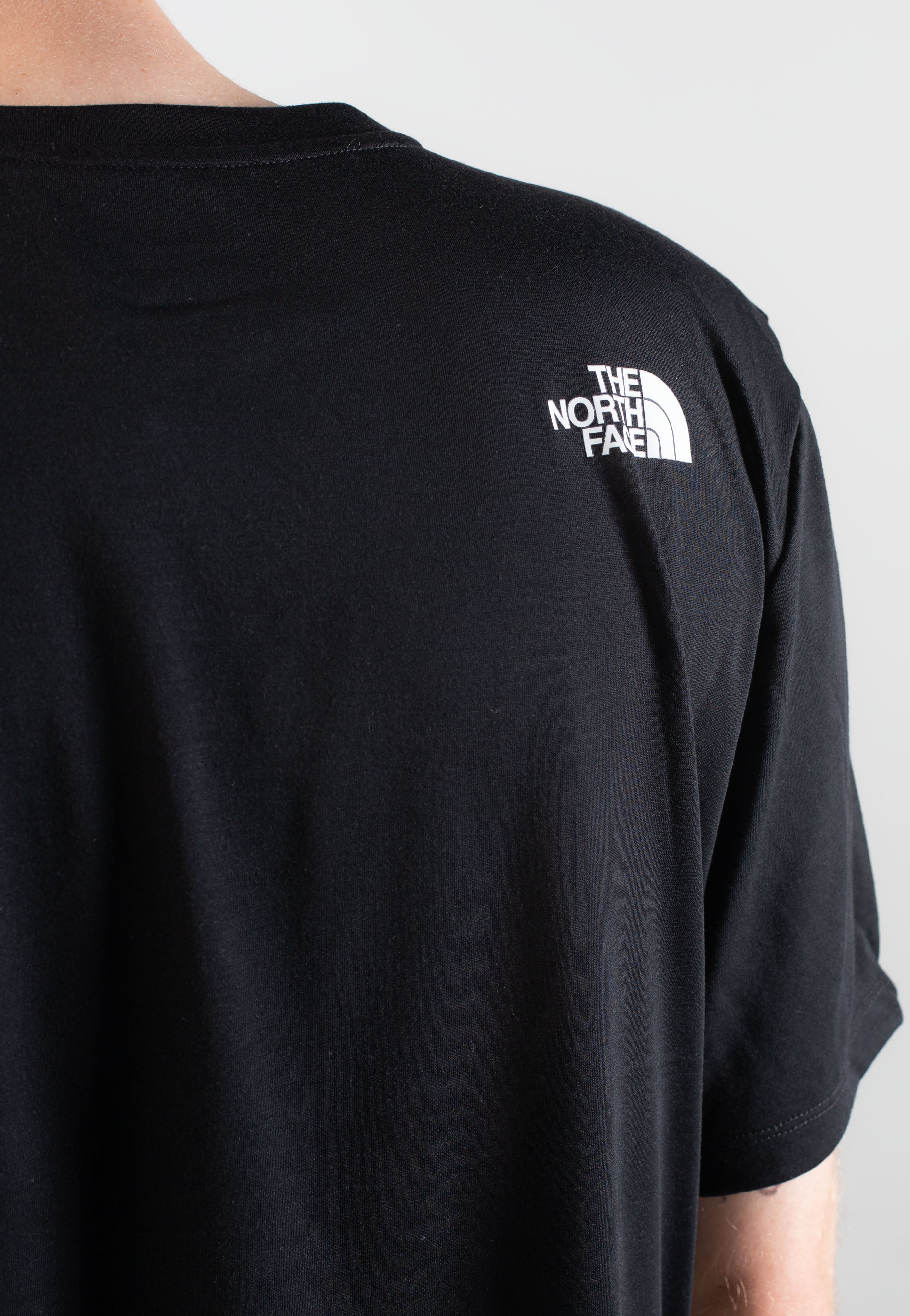 The North Face - Mountain Foundation TNF Black - T-Shirt | Men-Image