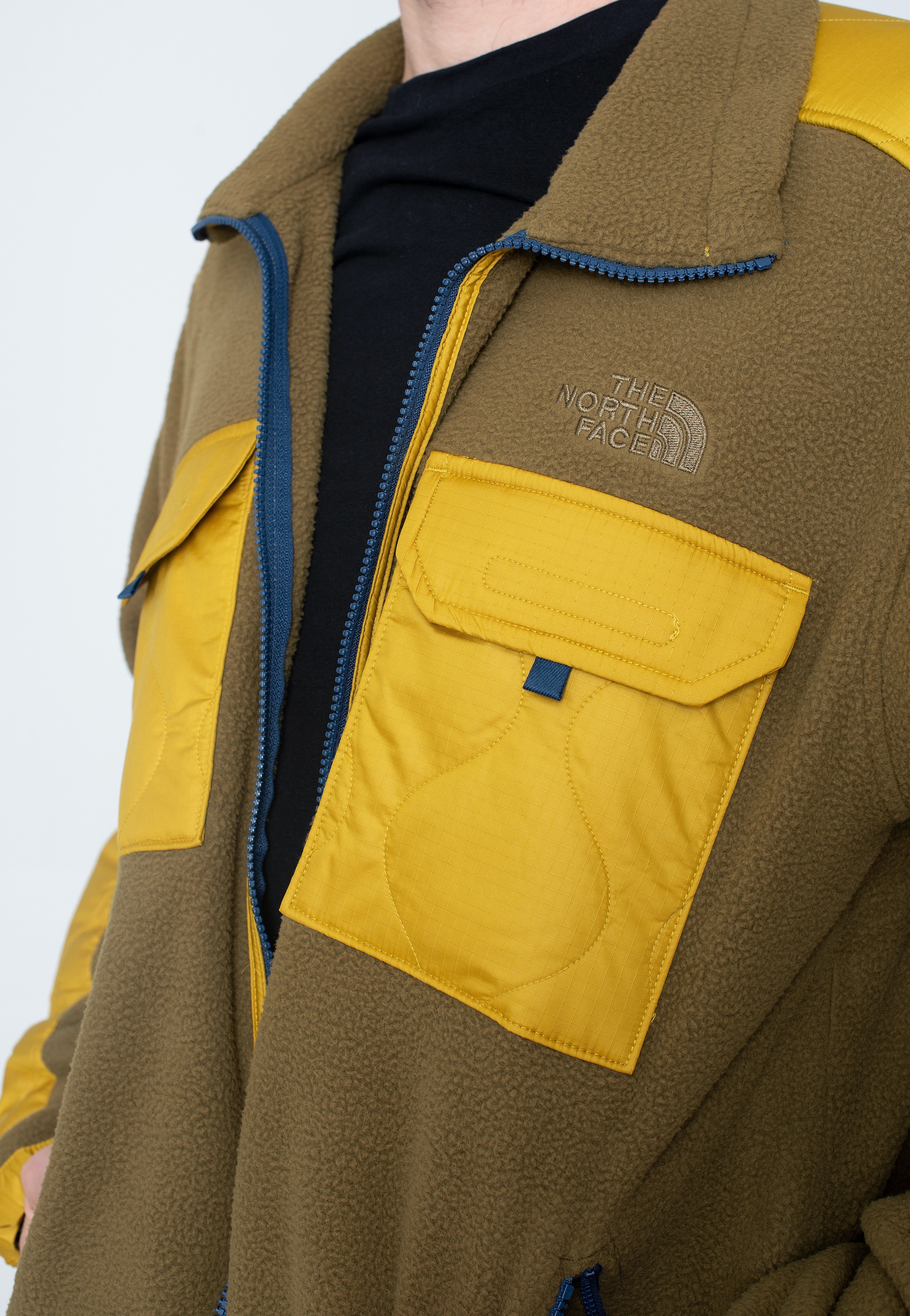 The North Face - Royal Arch Military Olive/Mineral Gold/Shady Blue - Jacket | Men-Image