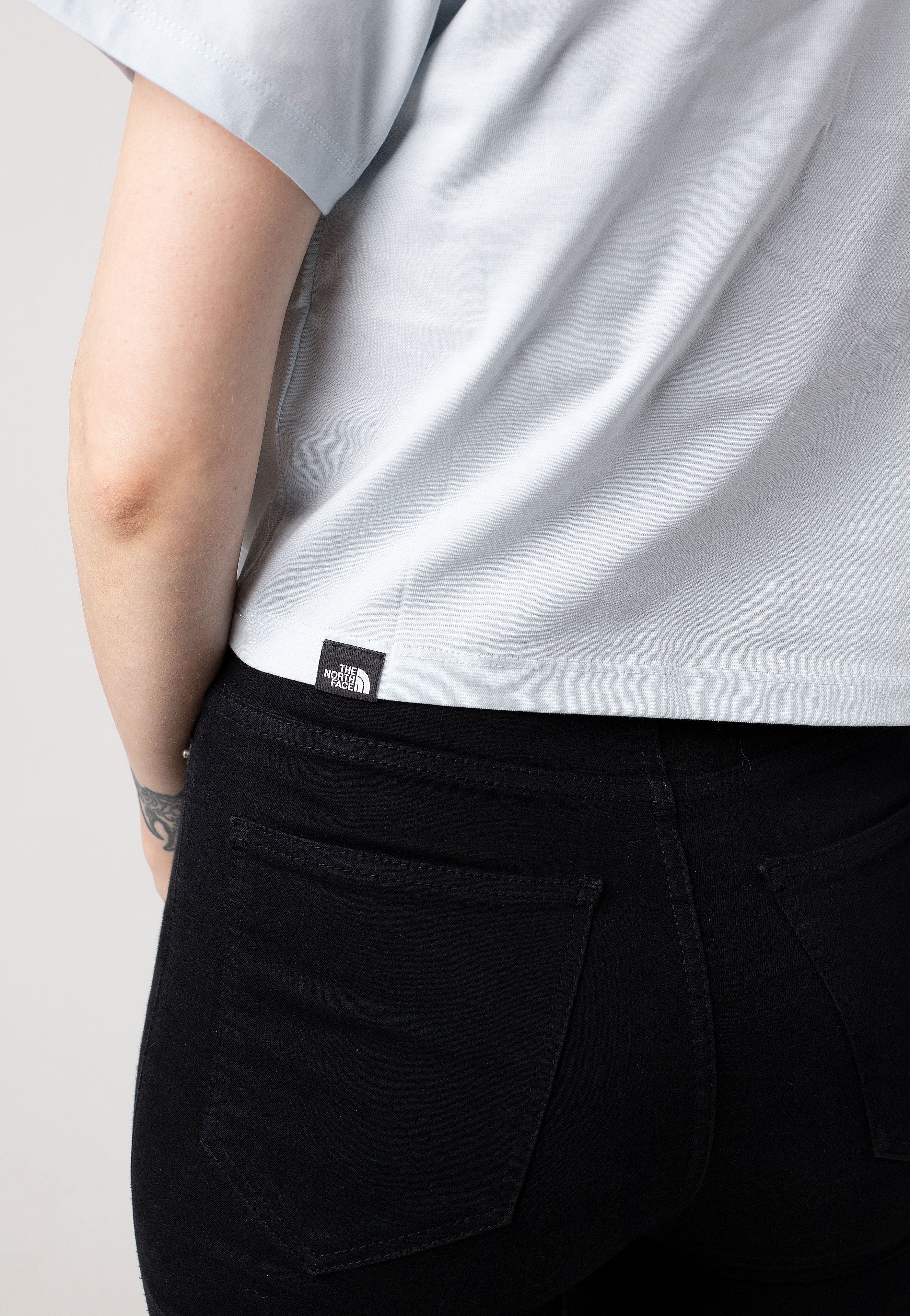 The North Face - Women´s Cropped Simple Dome Barely Blue - Top | Women-Image