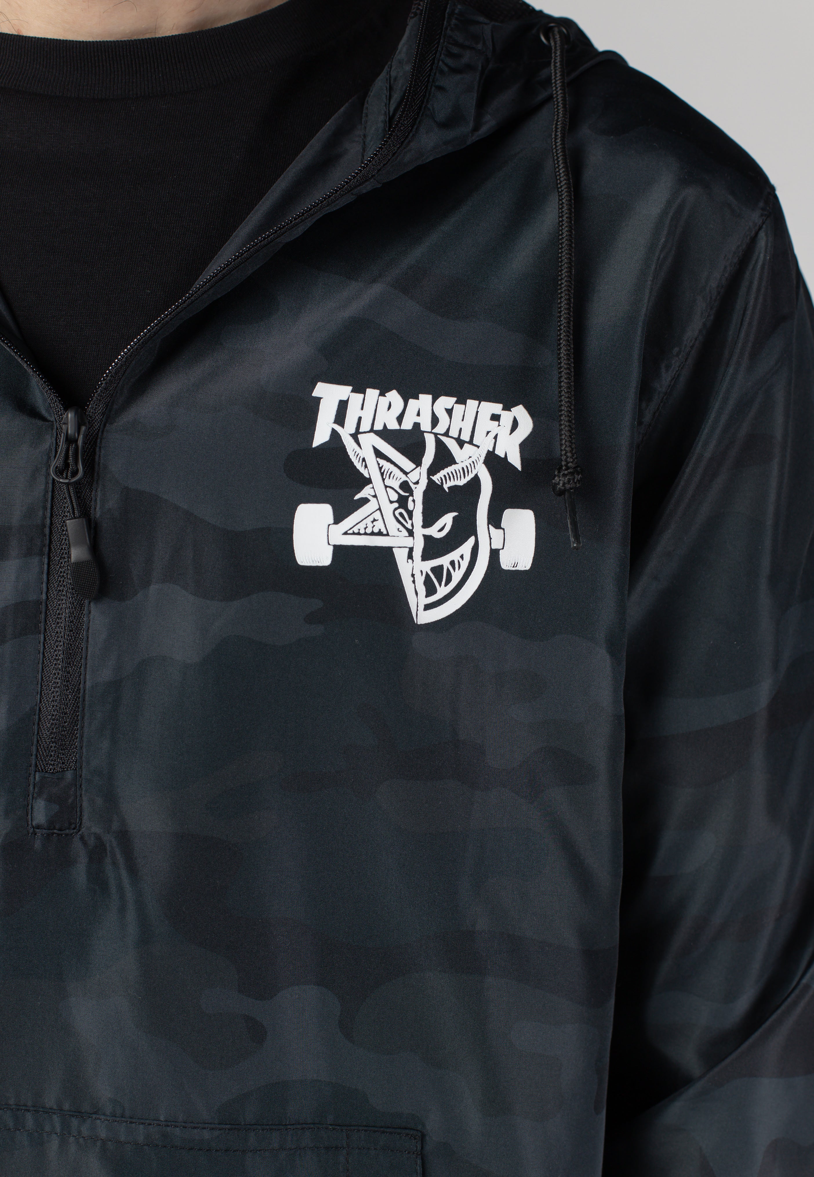 Thrasher x Spitfire - Thrash & Burn Anorak Black/Camo - Jacket | Women-Image
