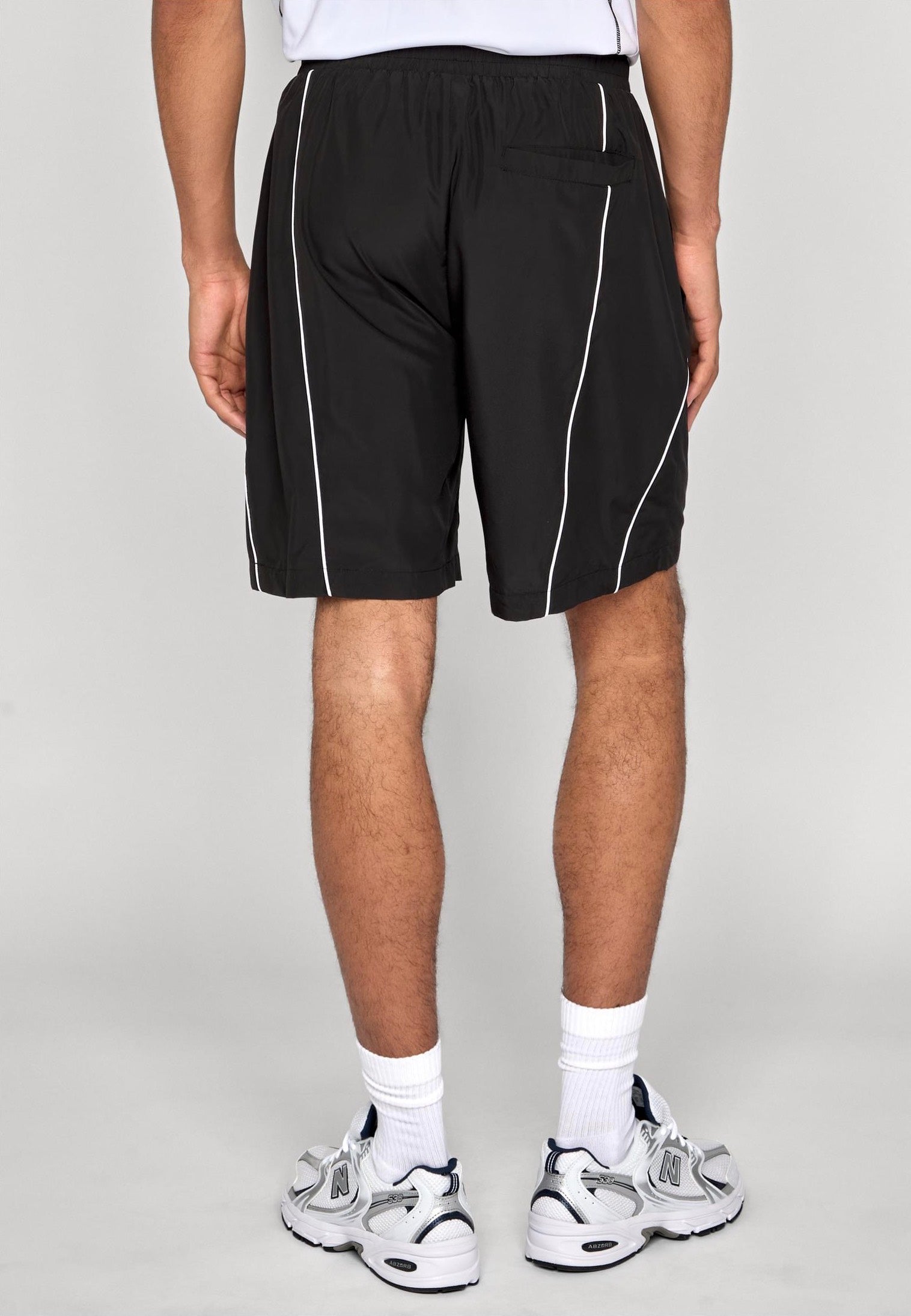 Urban Classics - Piping Track Black - Shorts | Men-Image
