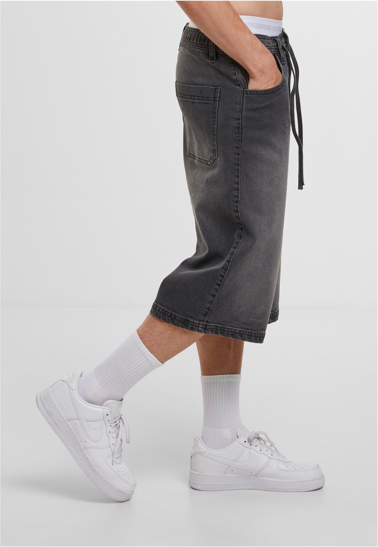 Urban Classics - Skater Shorts With Drawcord Black Washed - Shorts | Men-Image
