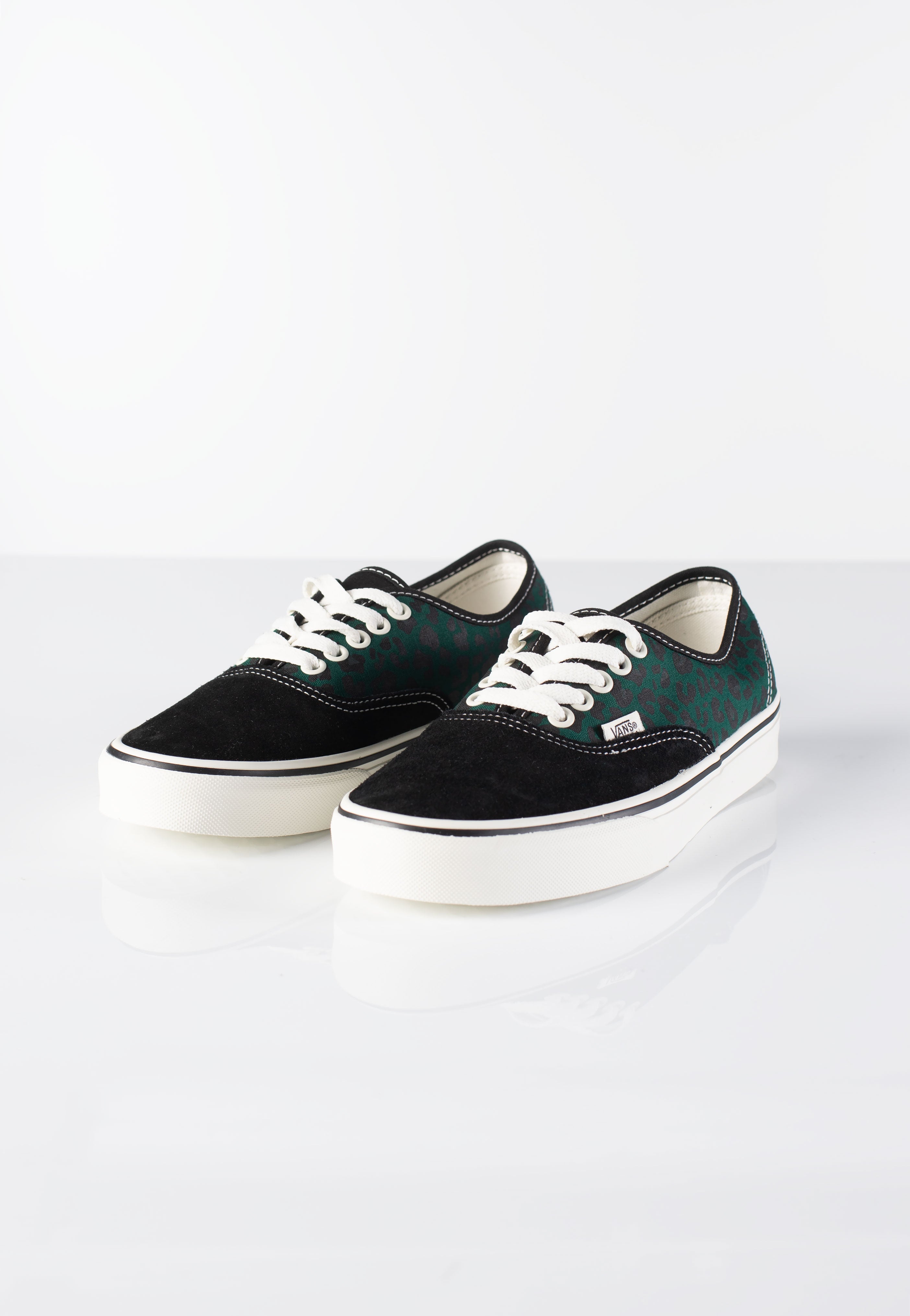 Vans - Authentic Black/Leopard - Shoes | Women-Image
