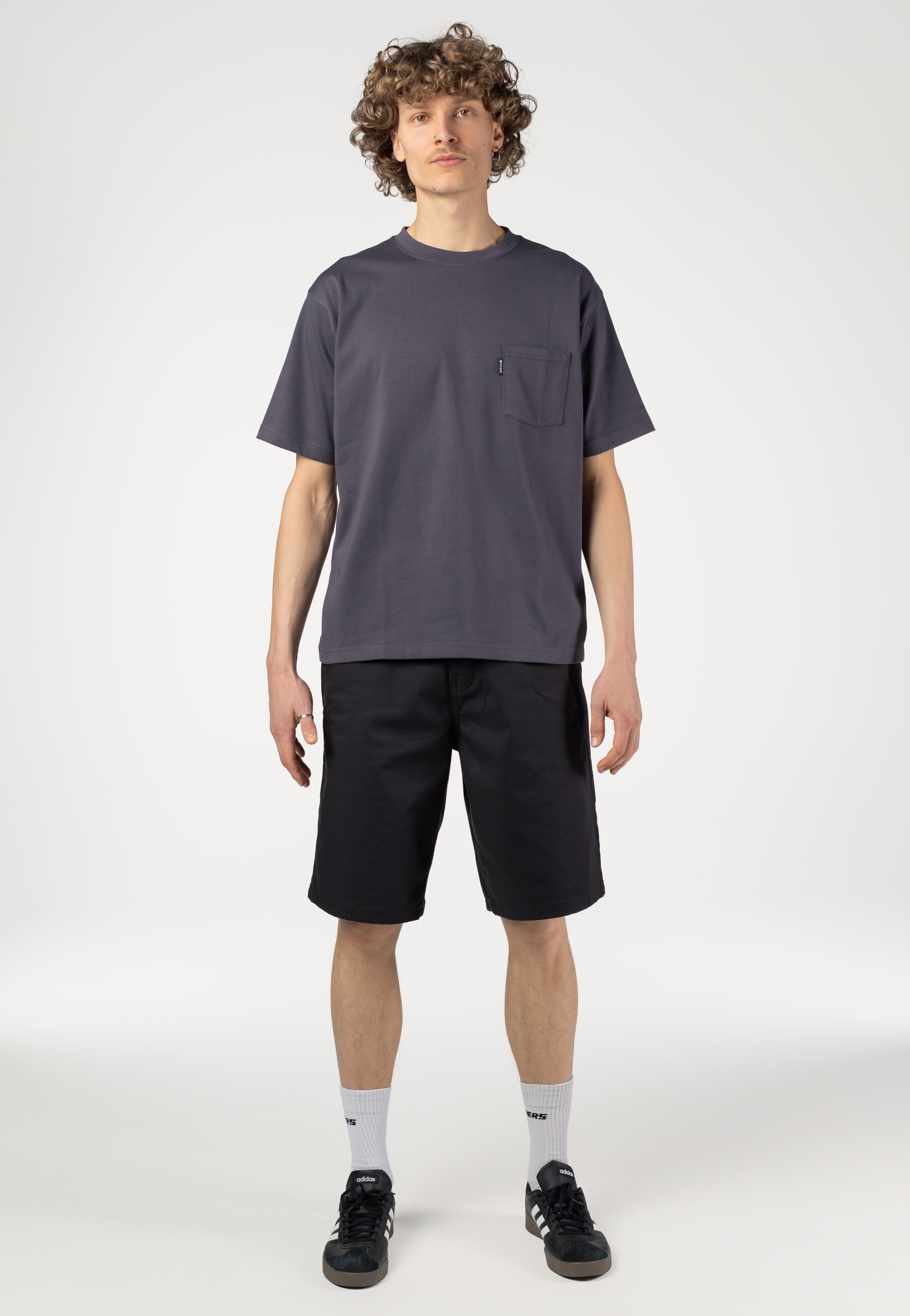 Vans - Authentic Chino Black - Shorts | Men-Image