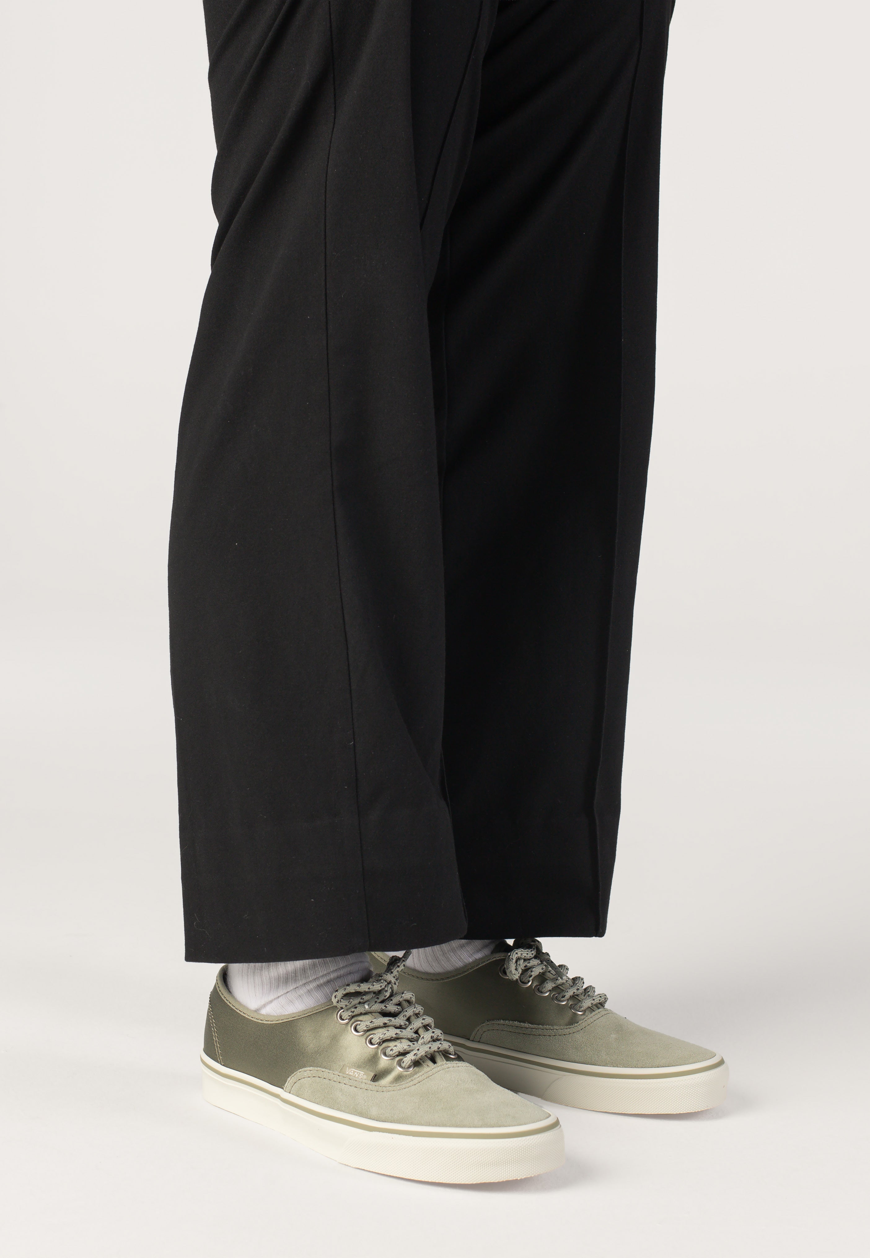 Vans - Authentic Satin Soft Sage - Girl Shoes | Women-Image