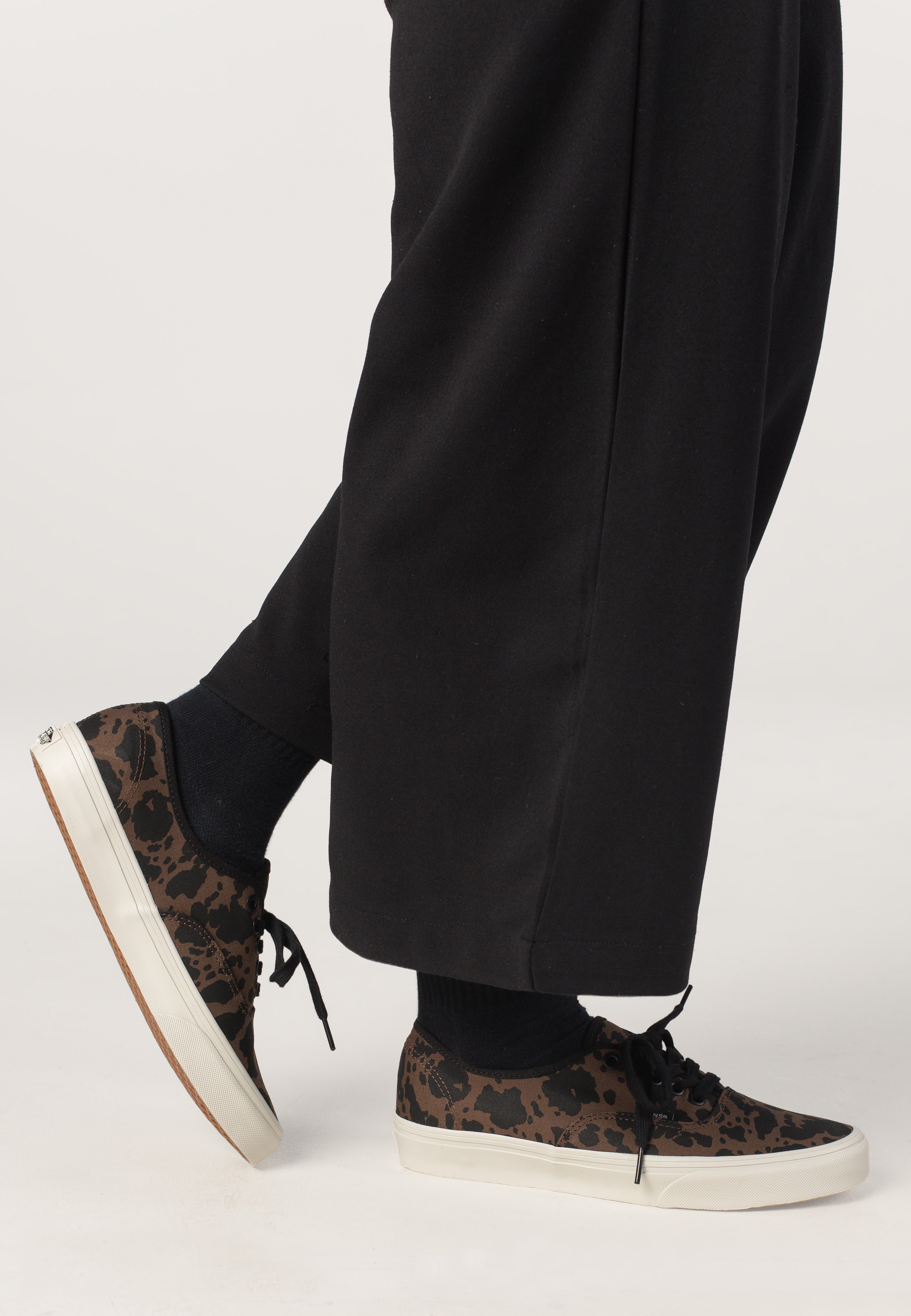 Vans - Authentic Animalier Cow Print - Shoes | Neutral-Image